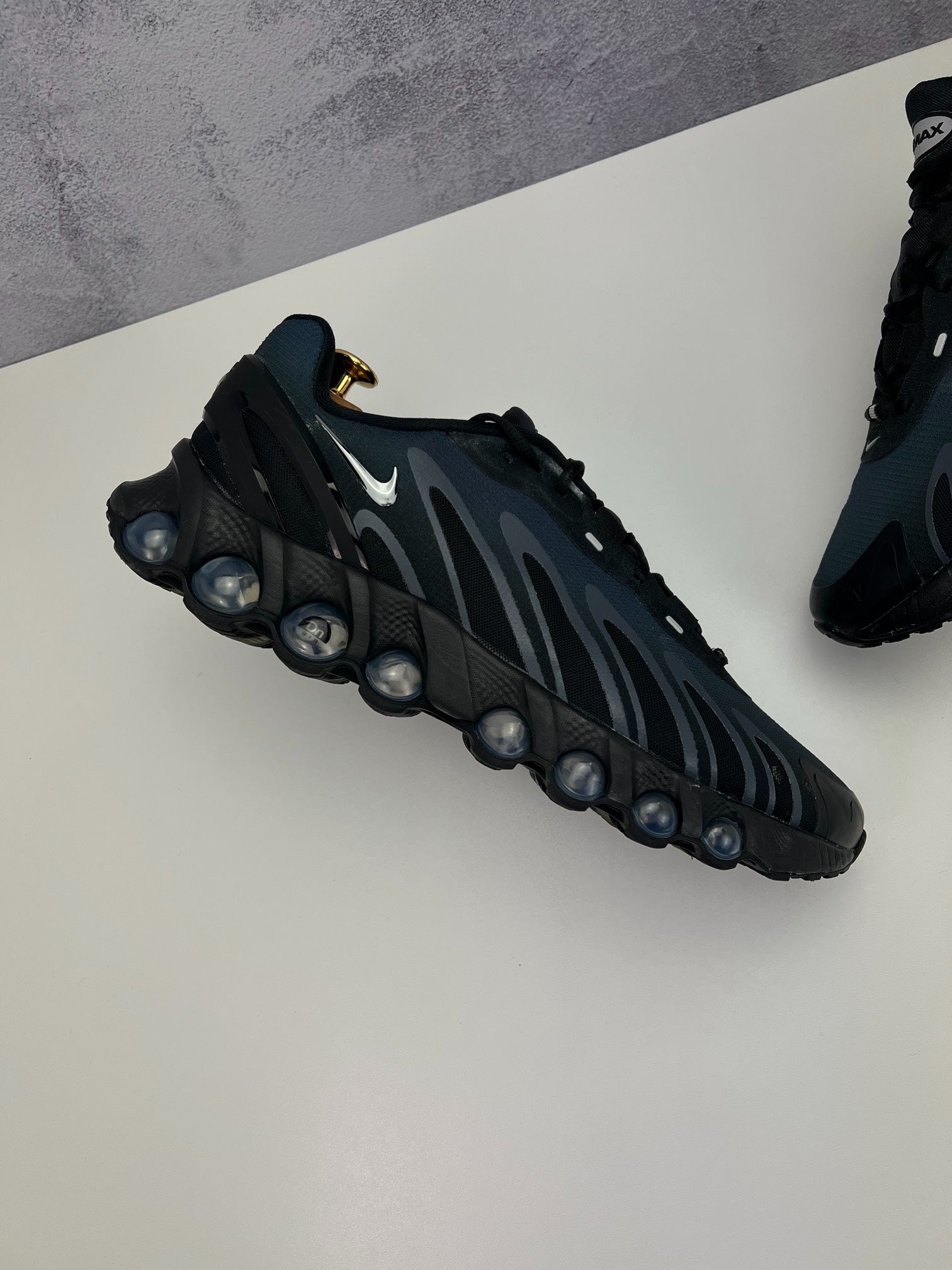 Nike Air Max Dn8 (45.5) - sneakilystore