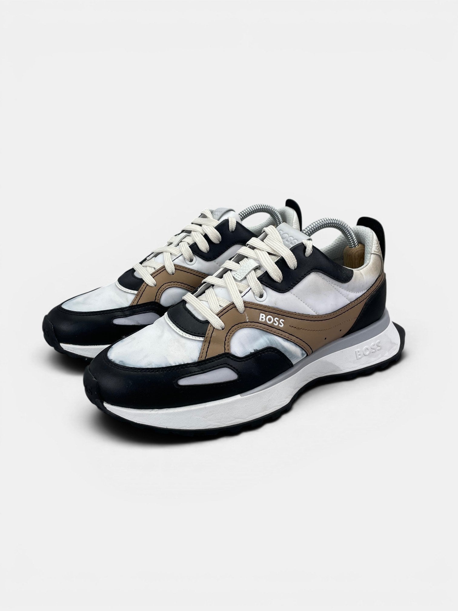 Hugo Boss BOSS Jonah Runn Trainers — buty sportowe męskie w bardzo dobrym stanie rozmiar 41, widok z boku