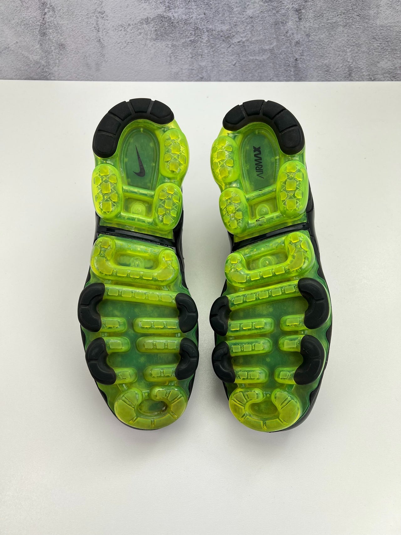 Nike Air Vapormax Plus (44) - sneakilystore