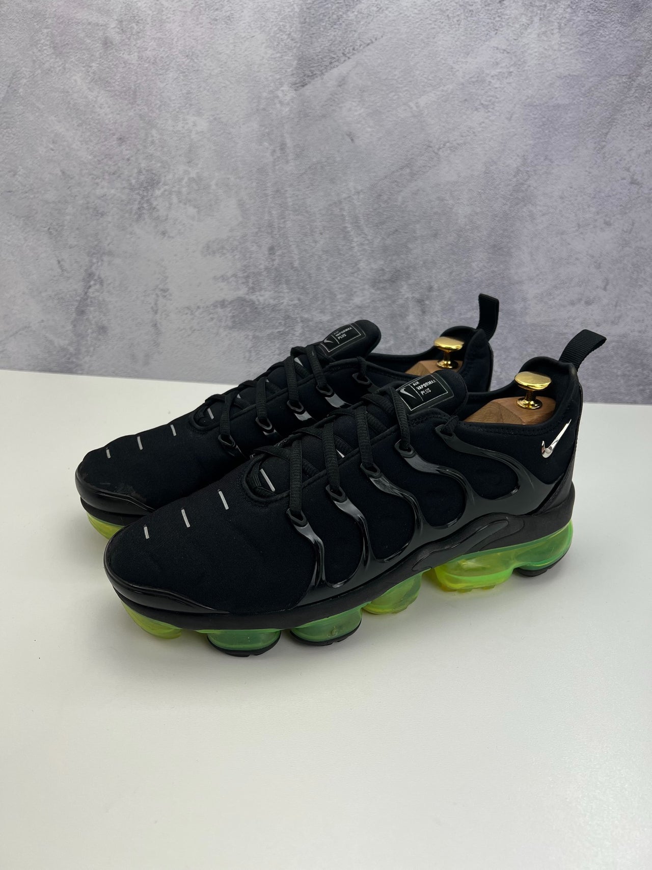 Nike Air Vapormax Plus (44) - sneakilystore