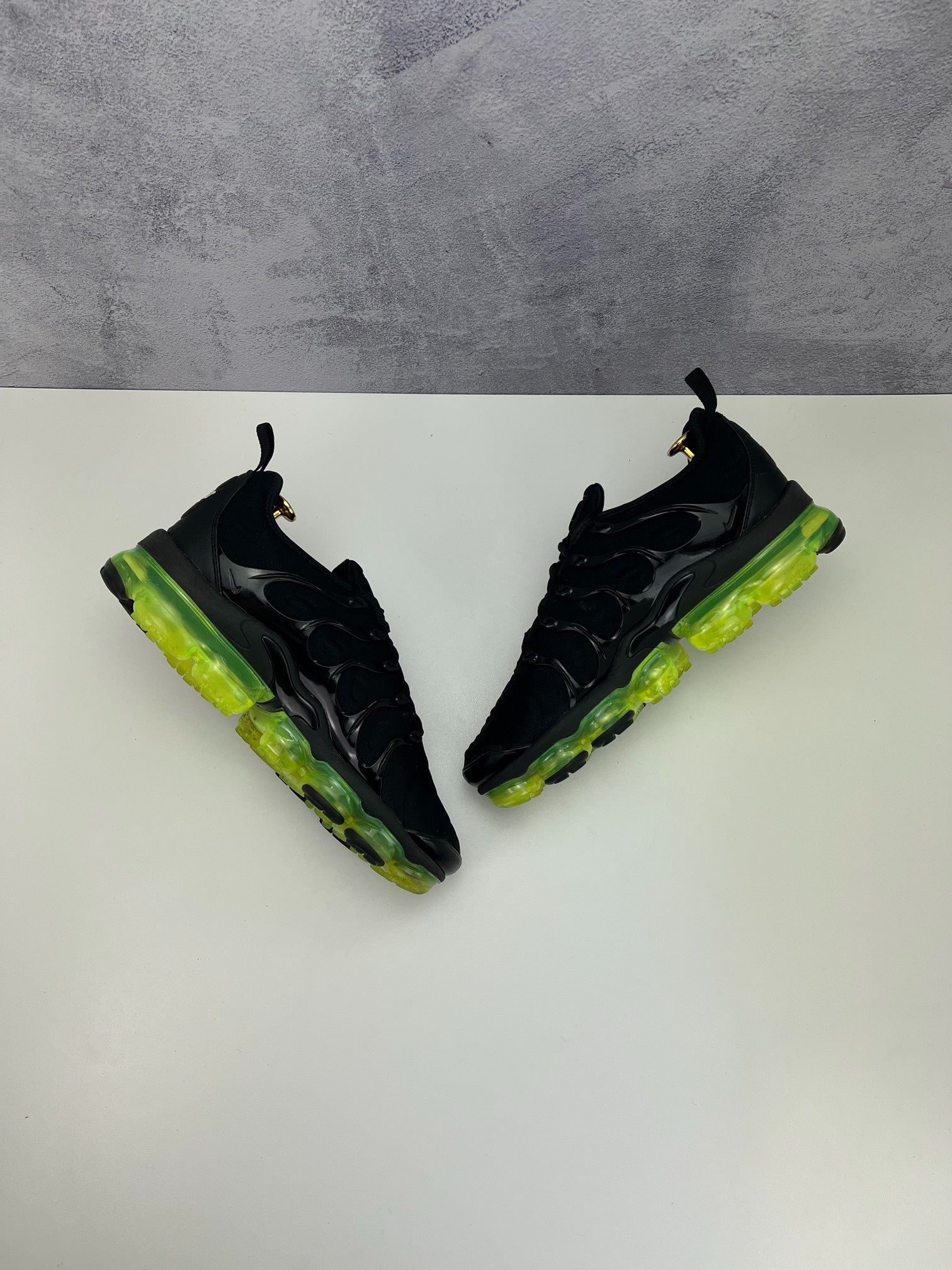 Nike Air Vapormax Plus (44) - sneakilystore
