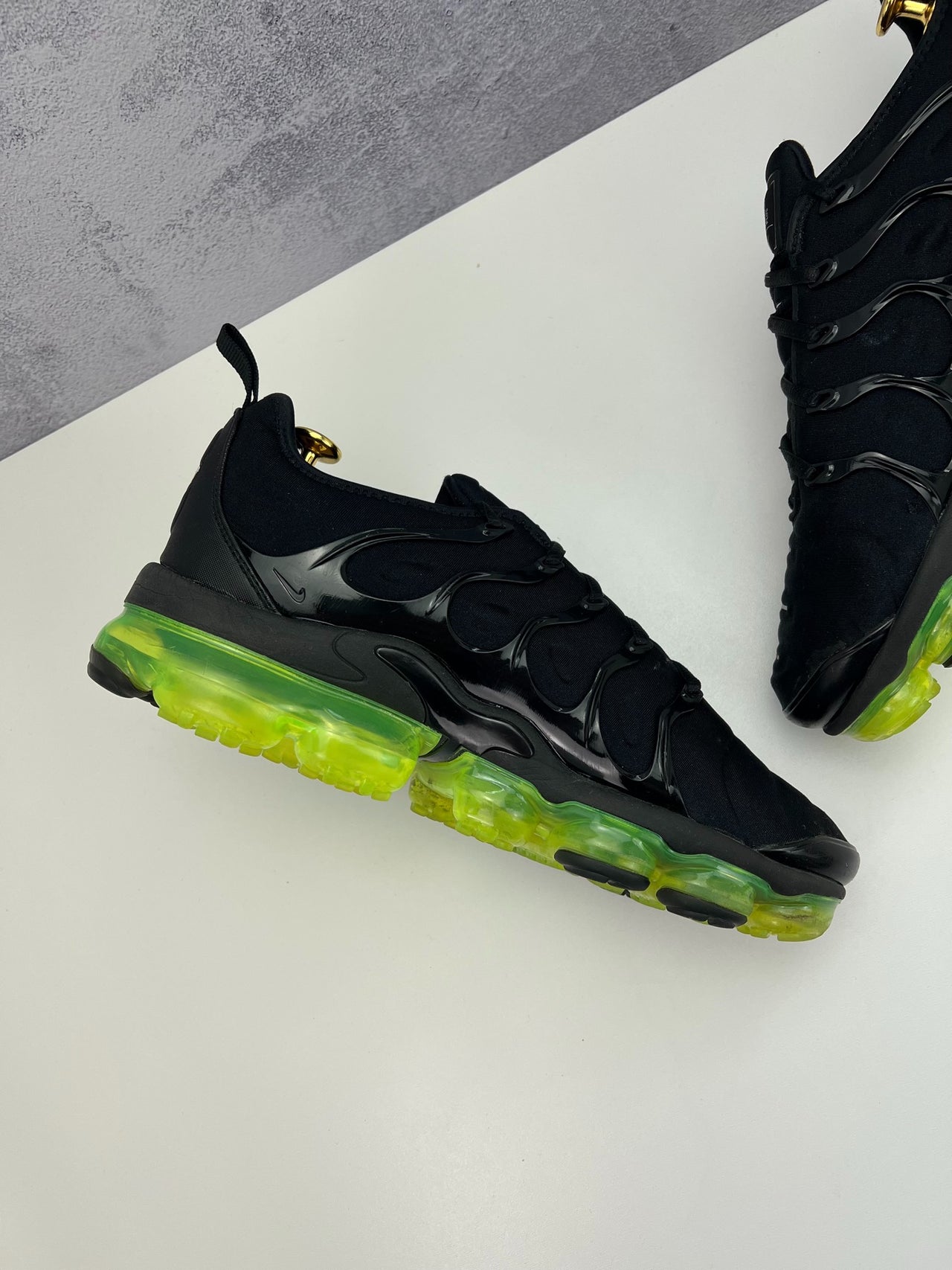 Nike Air Vapormax Plus (44) - sneakilystore