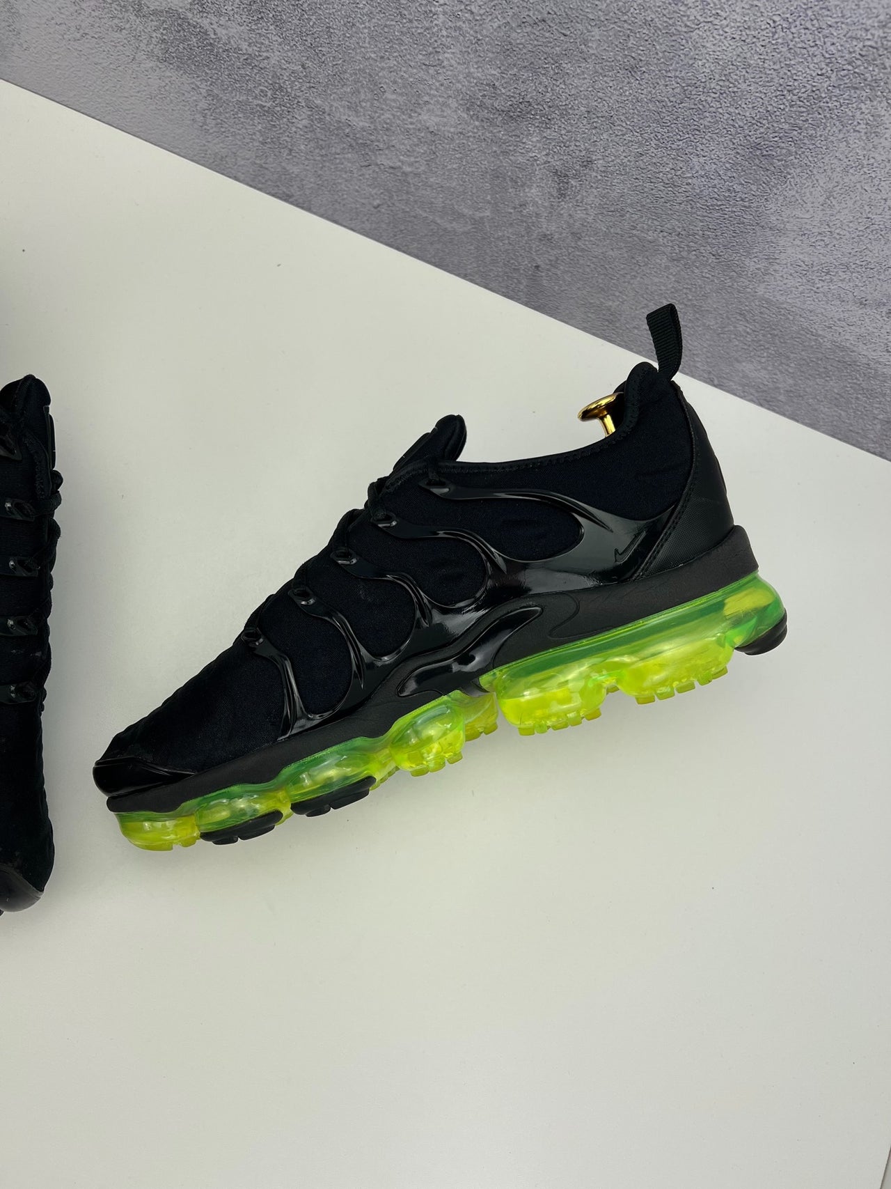 Nike Air Vapormax Plus (44) - sneakilystore