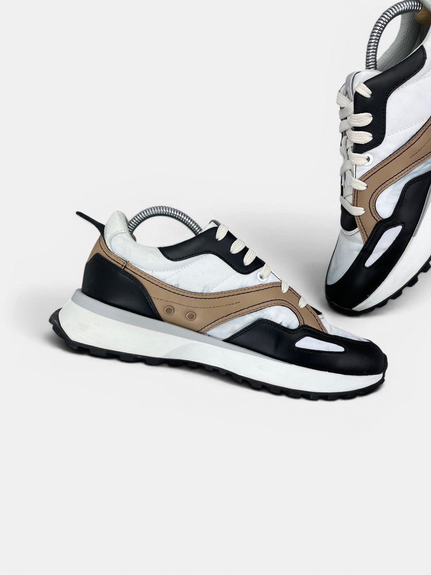 Hugo Boss BOSS Jonah Runn Trainers — buty sportowe męskie w bardzo dobrym stanie rozmiar 41, wewnętrzny panel lewego buta