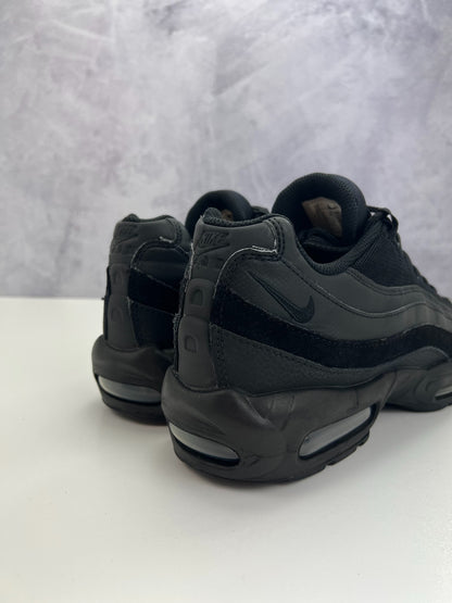 Nike Air Max 95 (44) - sneakilystore