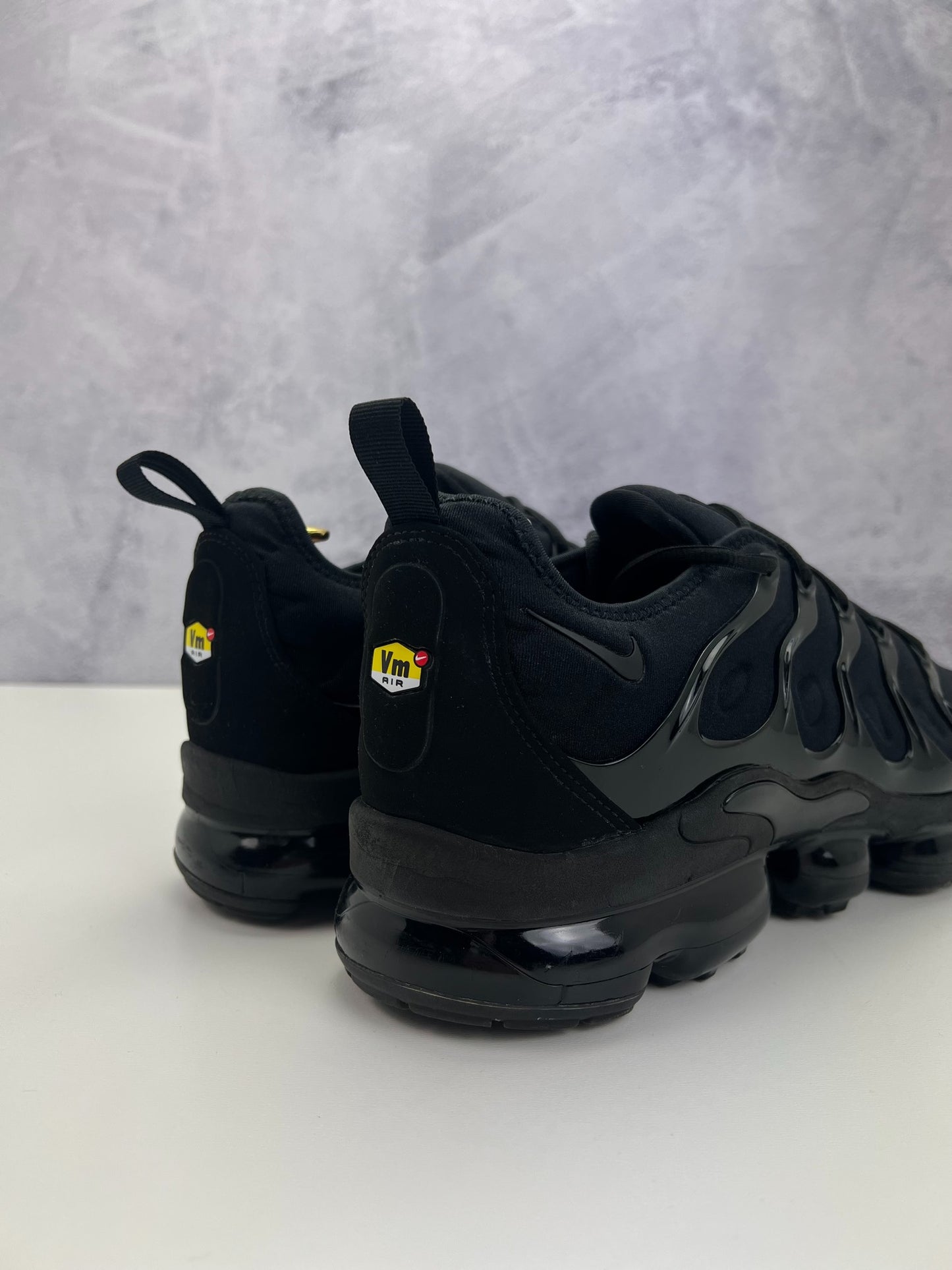 Nike Air Vapormax Plus (44) - sneakilystore