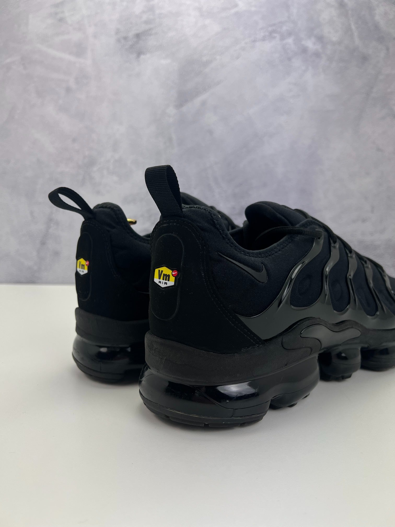 Nike Air Vapormax Plus (44) - sneakilystore