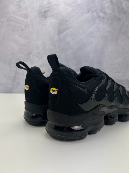 Nike Air Vapormax Plus (44) - sneakilystore