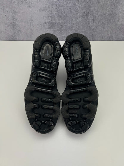 Nike Air Vapormax Plus (44) - sneakilystore