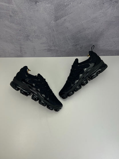 Nike Air Vapormax Plus (44) - sneakilystore