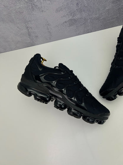 Nike Air Vapormax Plus (44) - sneakilystore