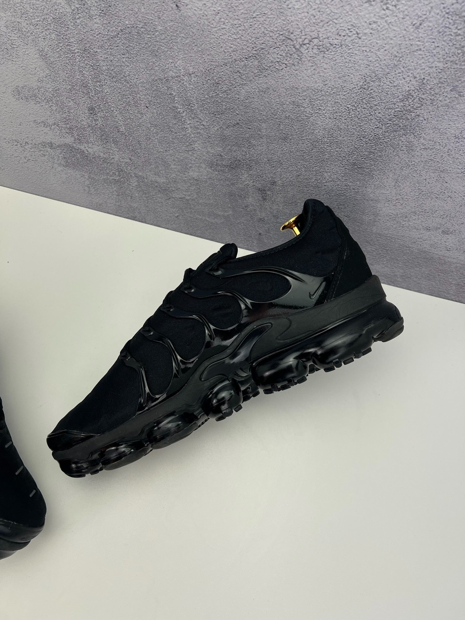 Nike Air Vapormax Plus (44) - sneakilystore