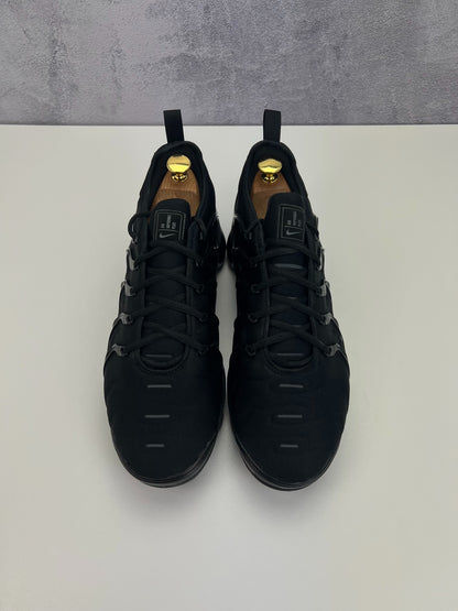 Nike Air Vapormax Plus (44) - sneakilystore