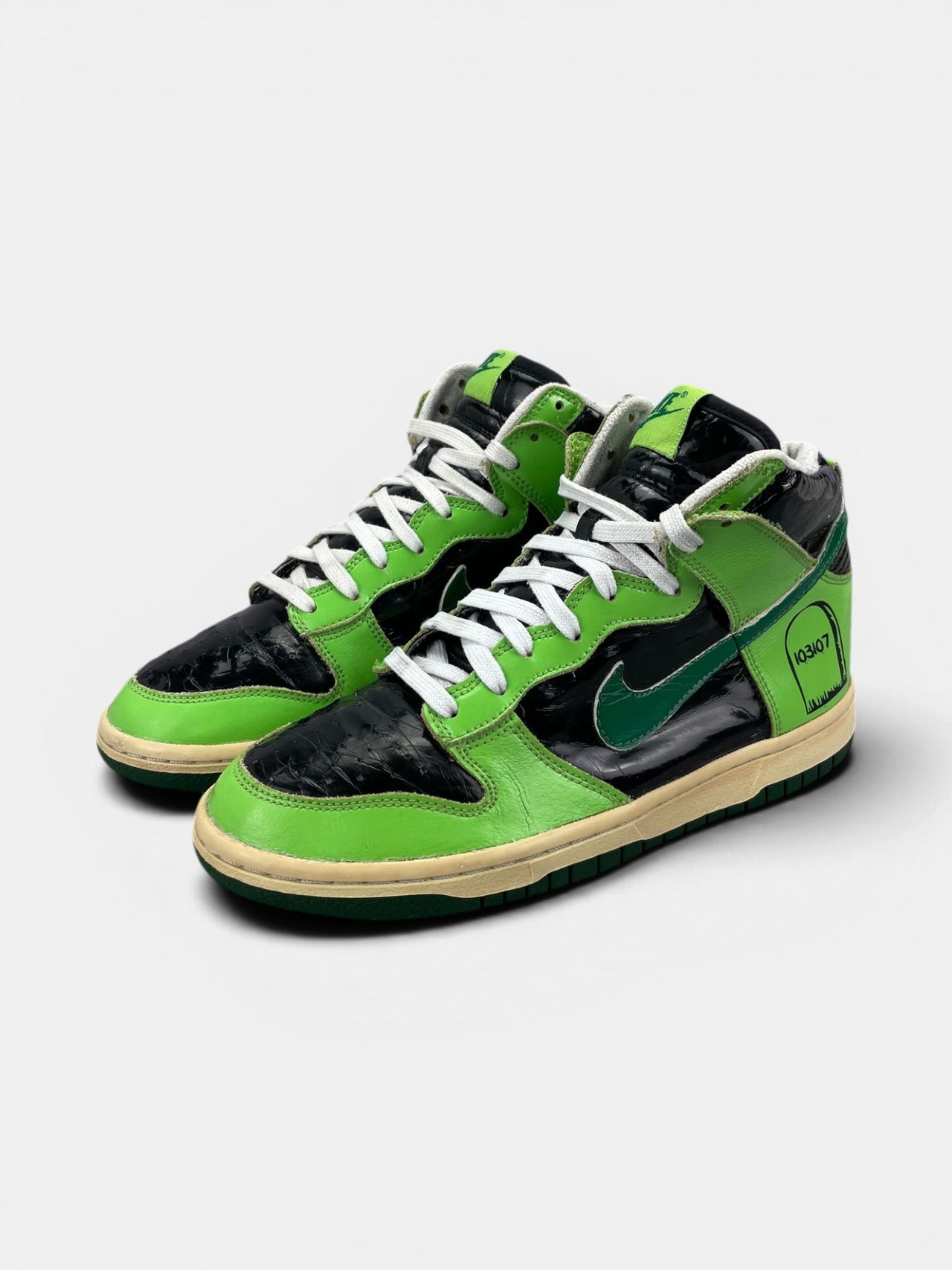 Nike Dunk High Halloween — buty sportowe damskie w bardzo dobrym stanie rozmiar 38, widok z boku