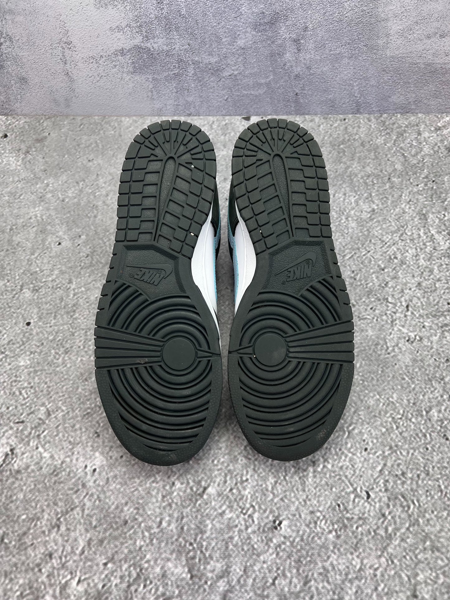 Nike Dunk Low (42.5) - sneakilystore
