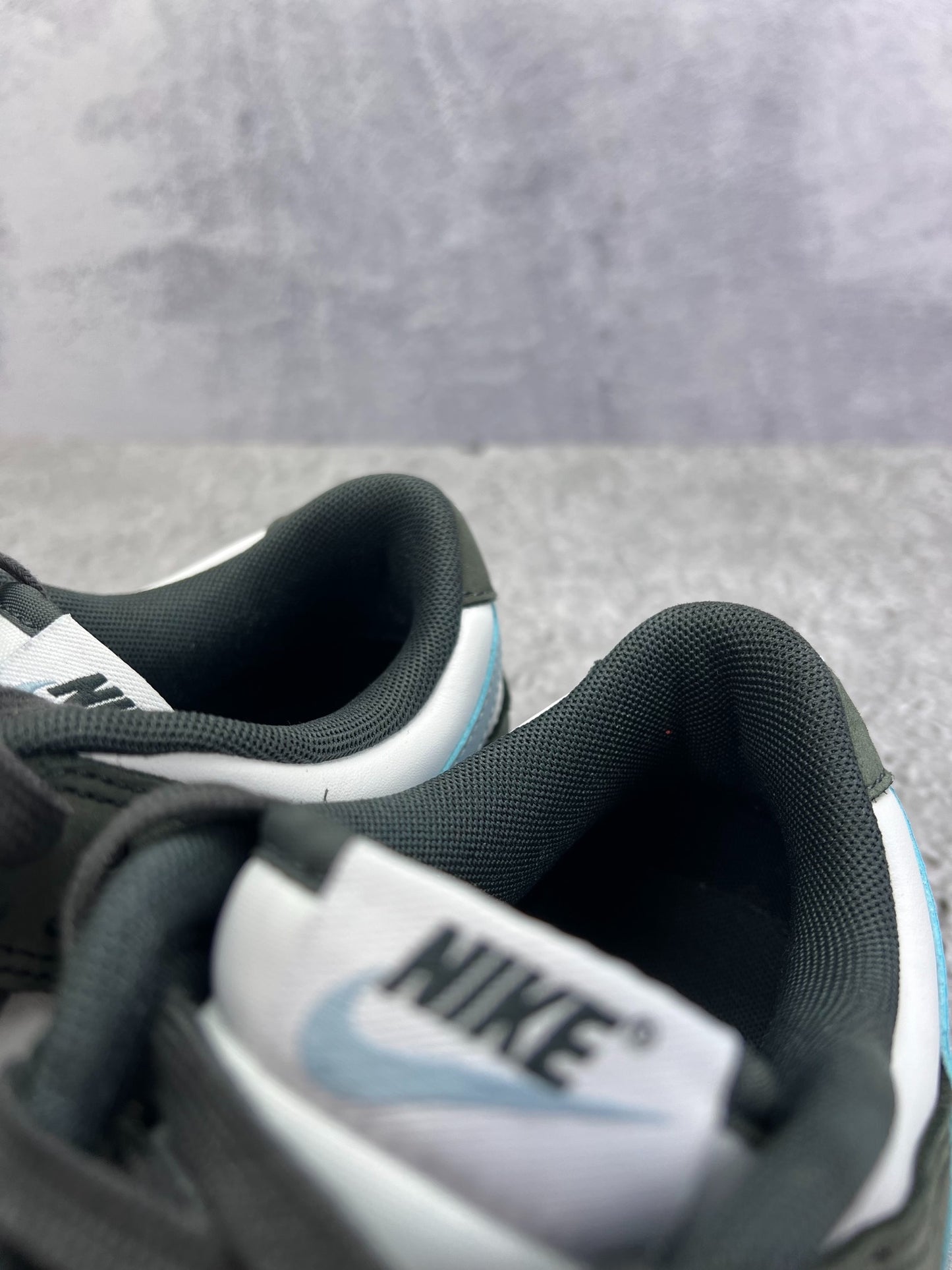 Nike Dunk Low (42.5) - sneakilystore