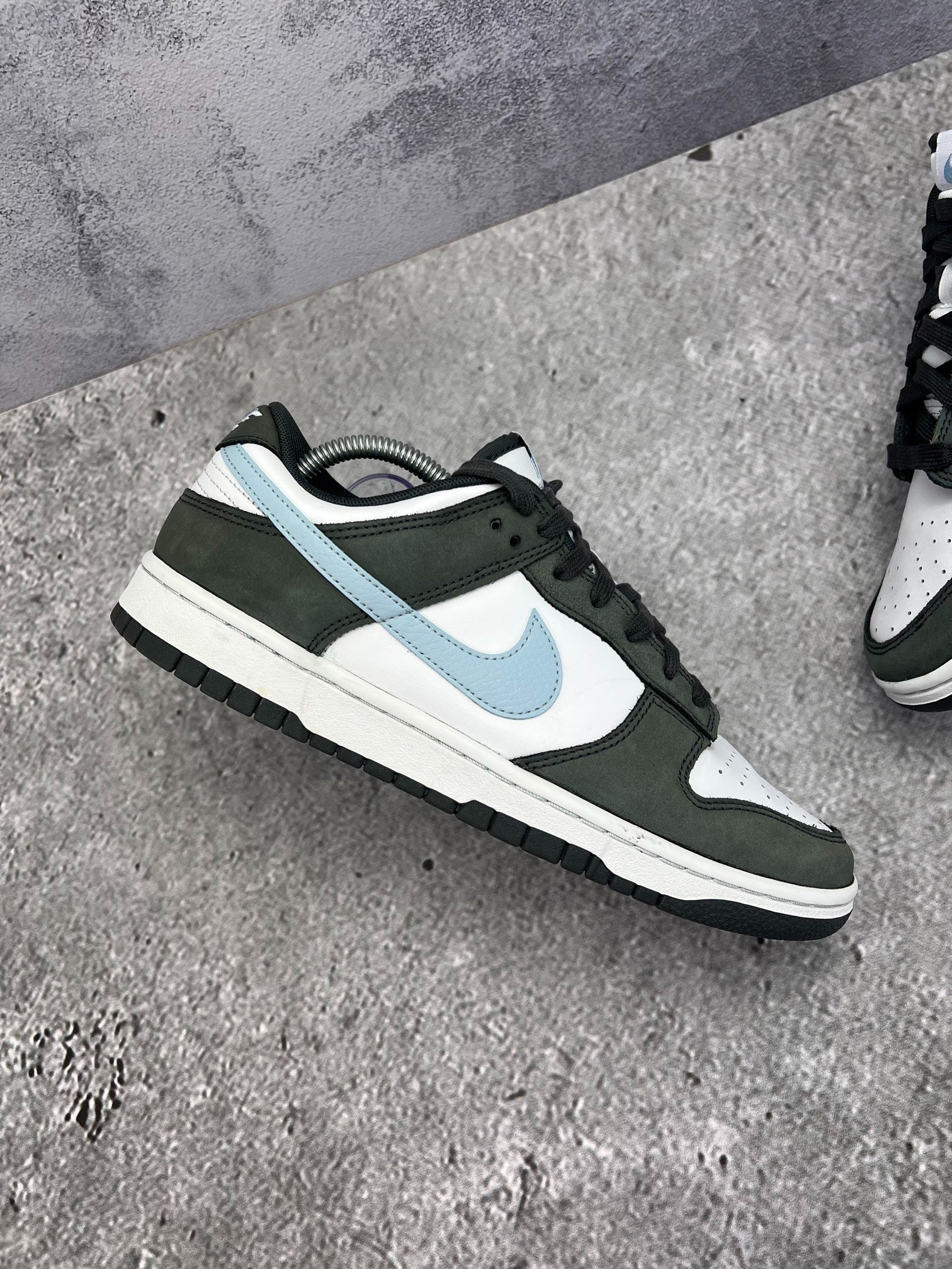 Nike Dunk Low (42.5) - sneakilystore