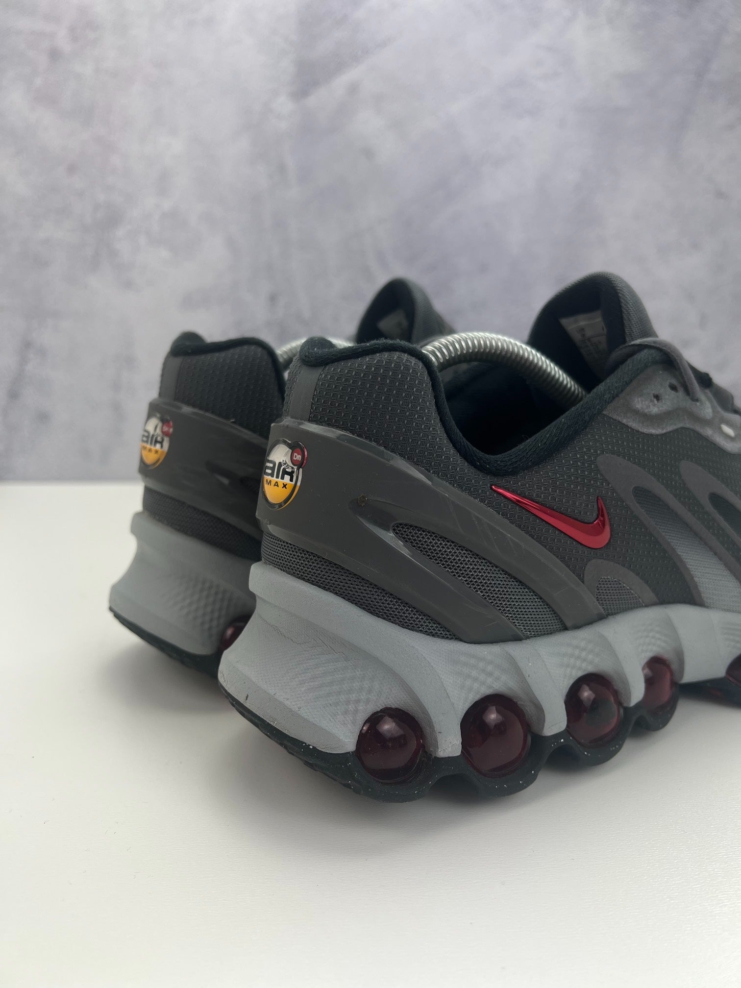 Nike Air Max Dn8 (42.5) - sneakilystore