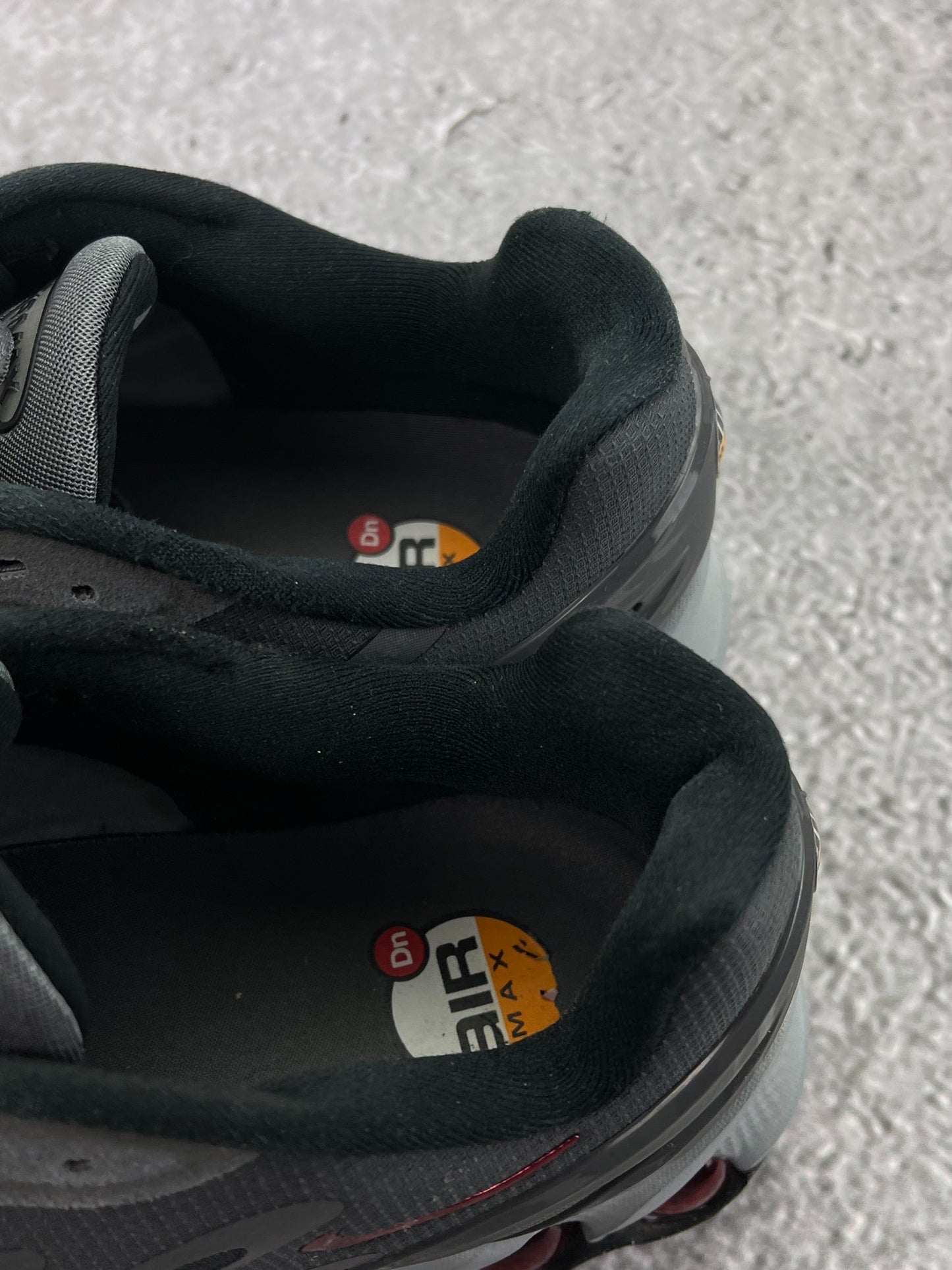 Nike Air Max Dn8 (42.5) - sneakilystore