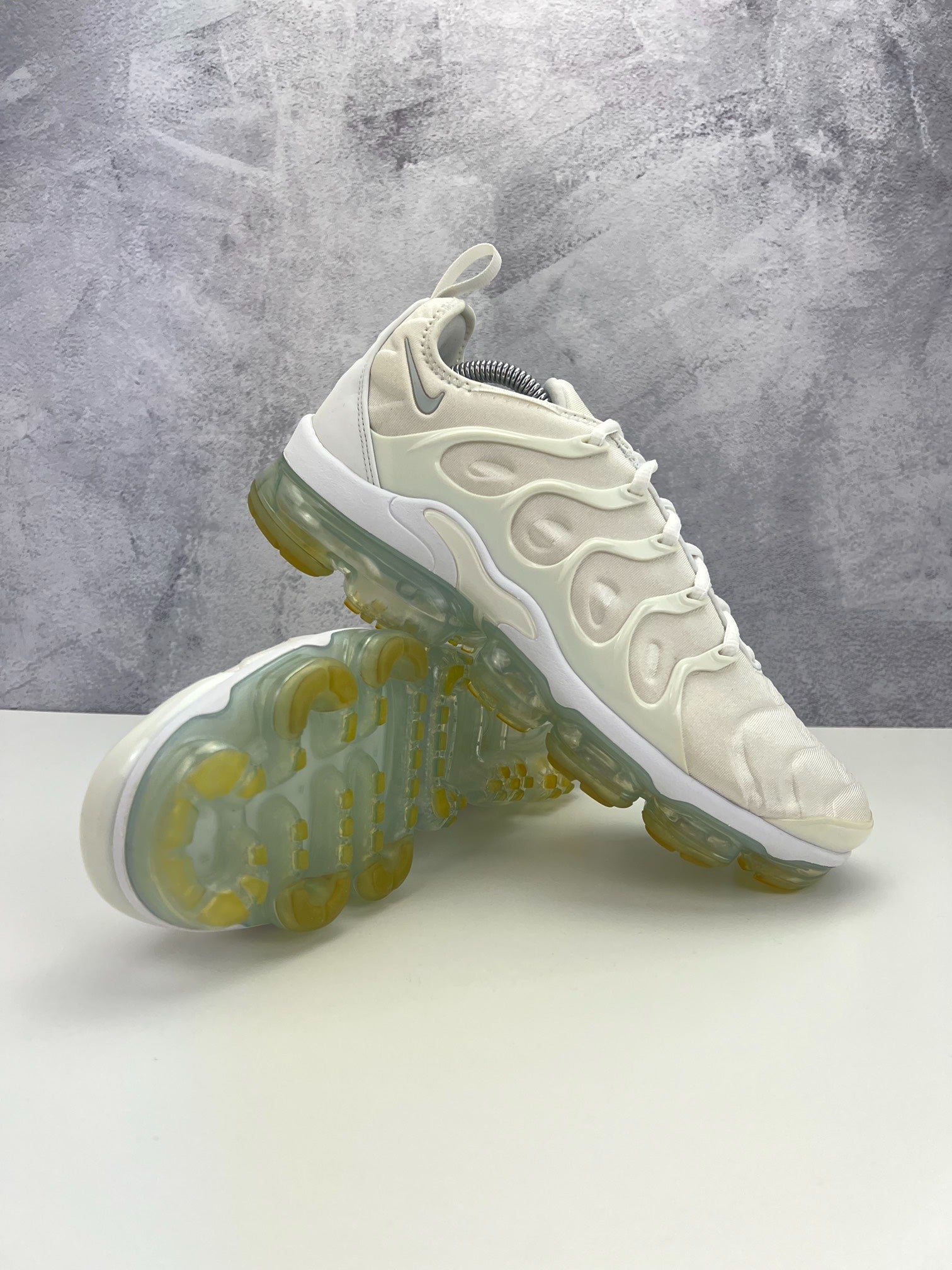 Nike Air Vapormax Plus (44) - sneakilystore