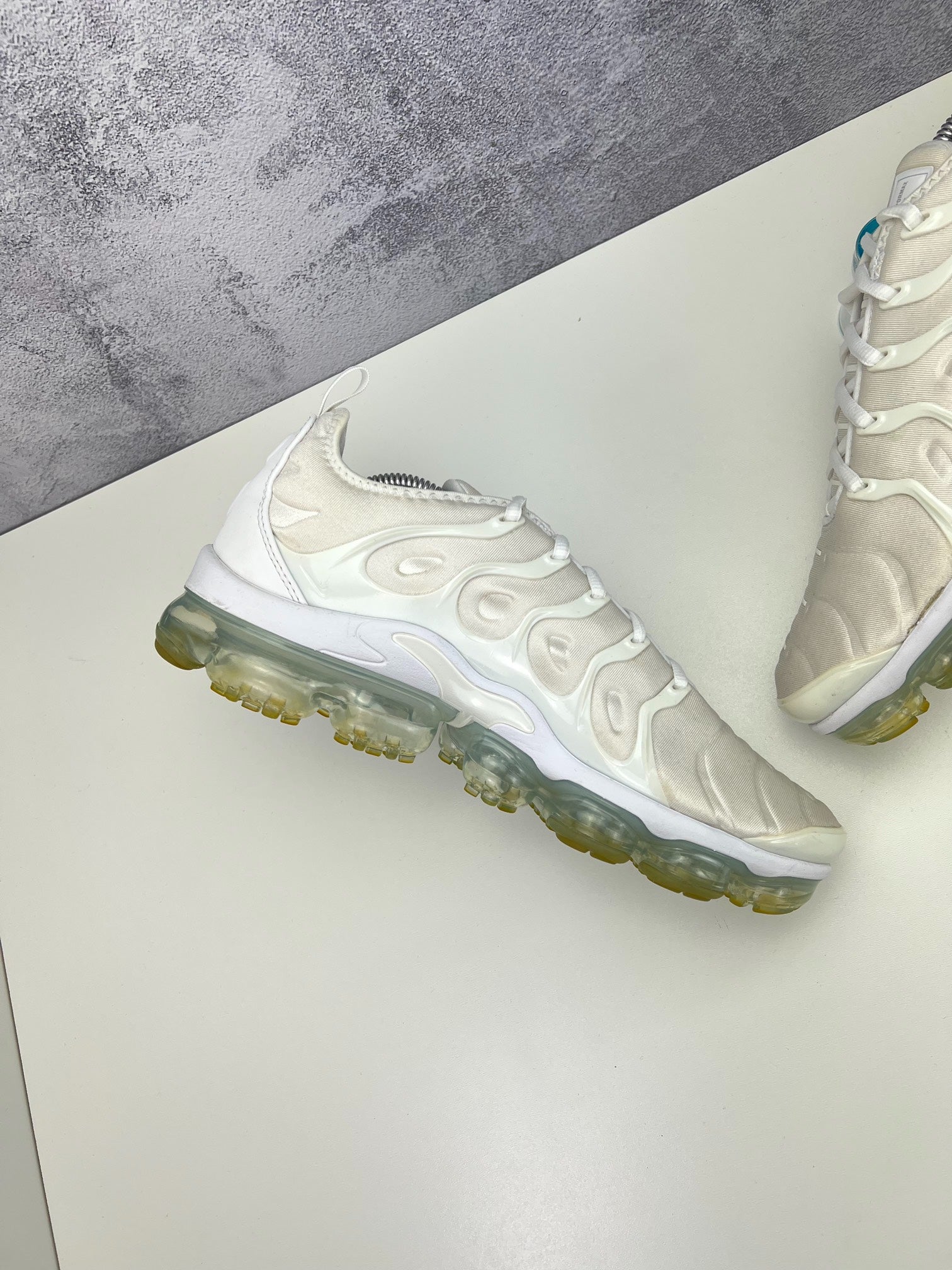 Nike Air Vapormax Plus (44) - sneakilystore