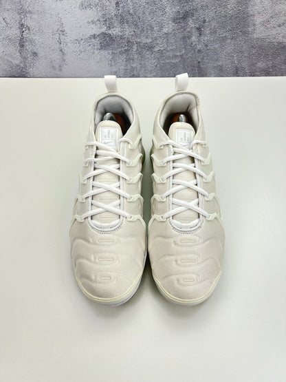 Nike Air Vapormax Plus (44) - sneakilystore