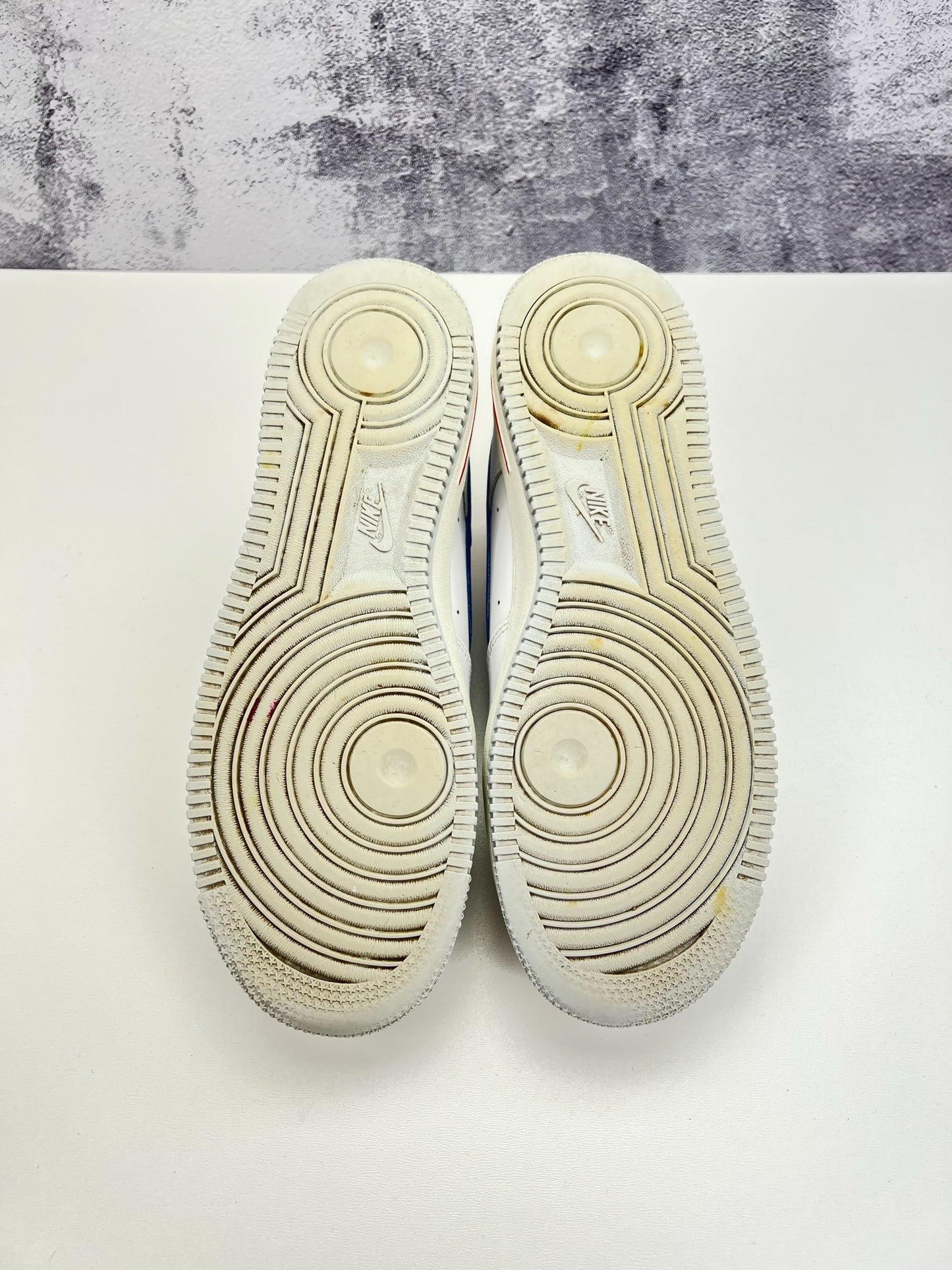 Nike Air Force 1 Low (42.5) - sneakilystore