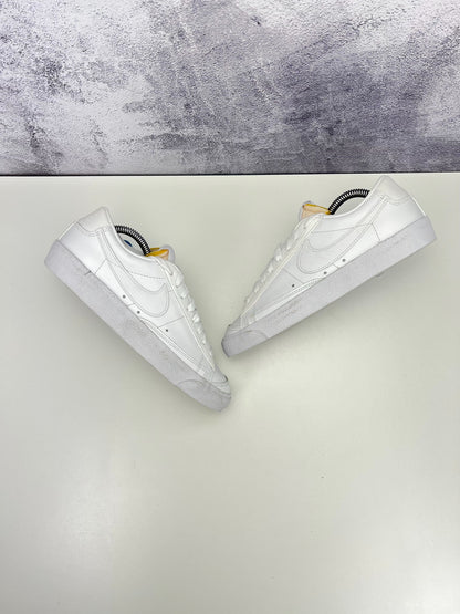 Nike Blazer Low (40) - sneakilystore