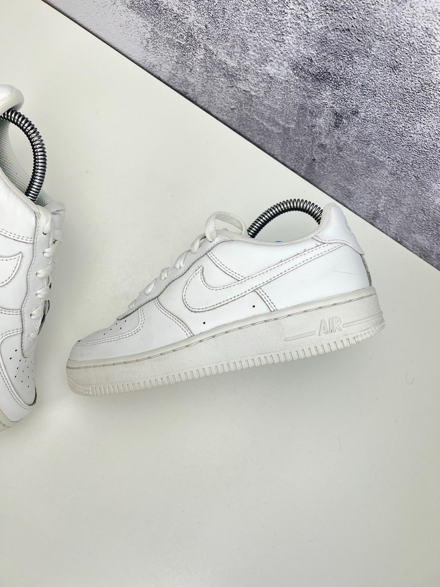 Nike Air Force 1 Low (36.5) - sneakilystore