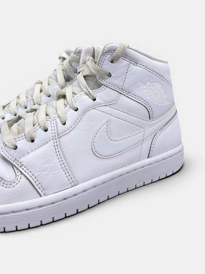 Jordan Air Jordan 1 Mid Triple White — buty sportowe męskie w bardzo dobrym stanie rozmiar 42, opcjonalne zdjęcie 1