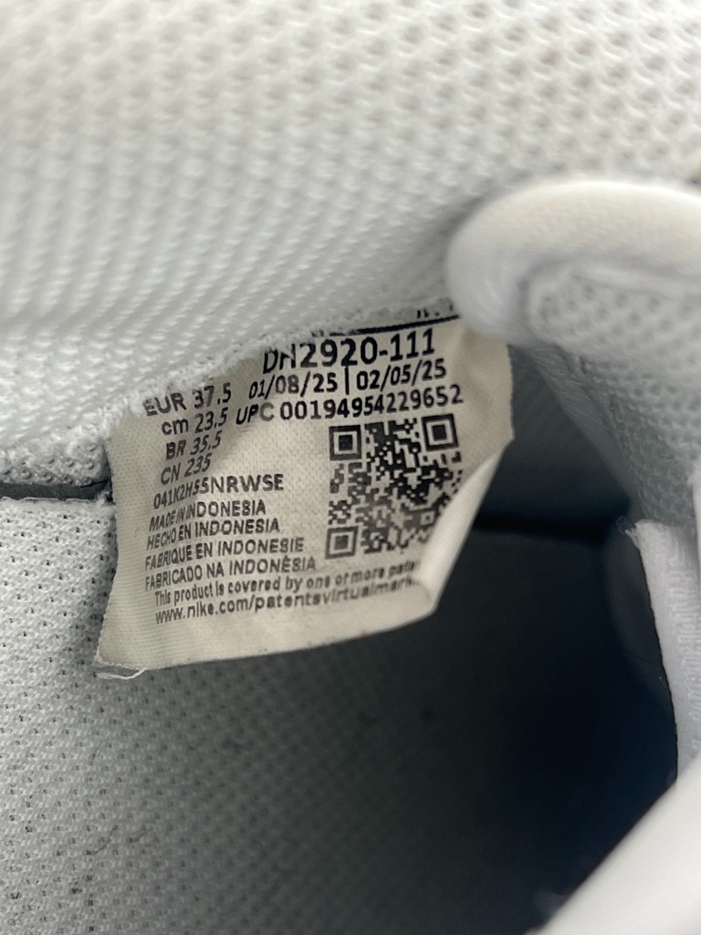 Nike Air Force 1 Low (37.5) - sneakilystore