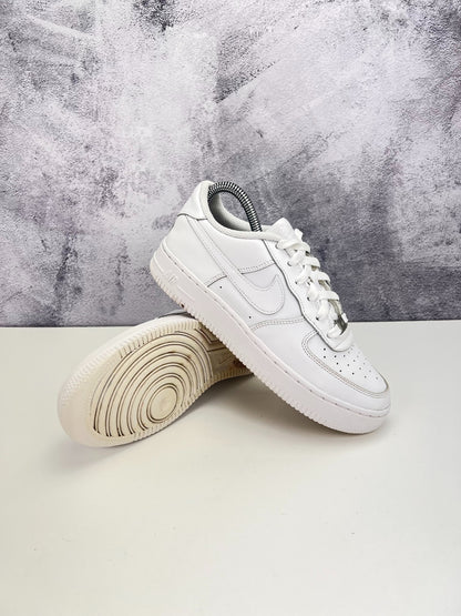 Nike Air Force 1 Low (37.5) - sneakilystore