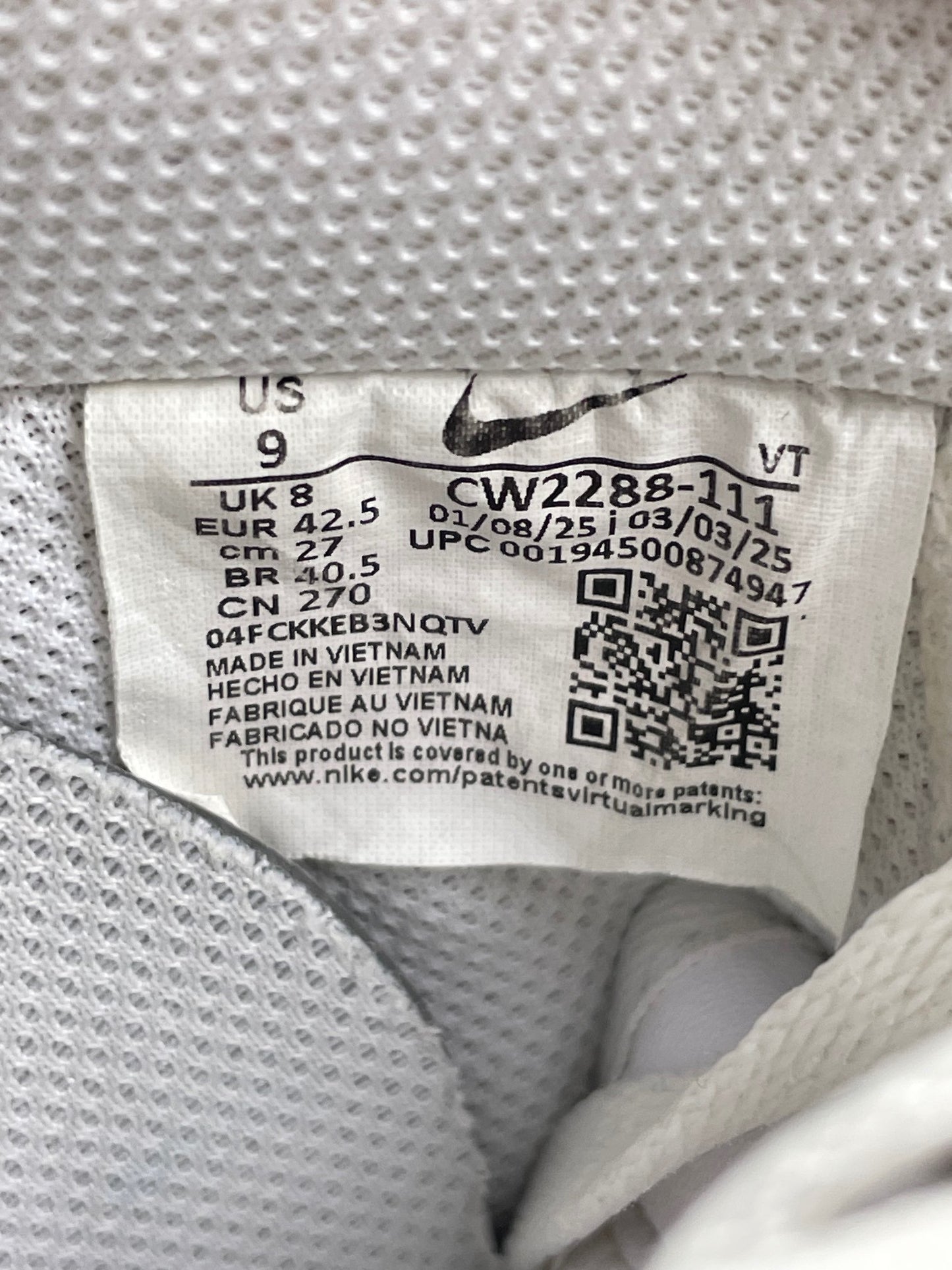 Nike Air Force 1 Low Triple White — buty sportowe męskie w bardzo dobrym stanie rozmiar 42.5, opcjonalne zdjęcie 2