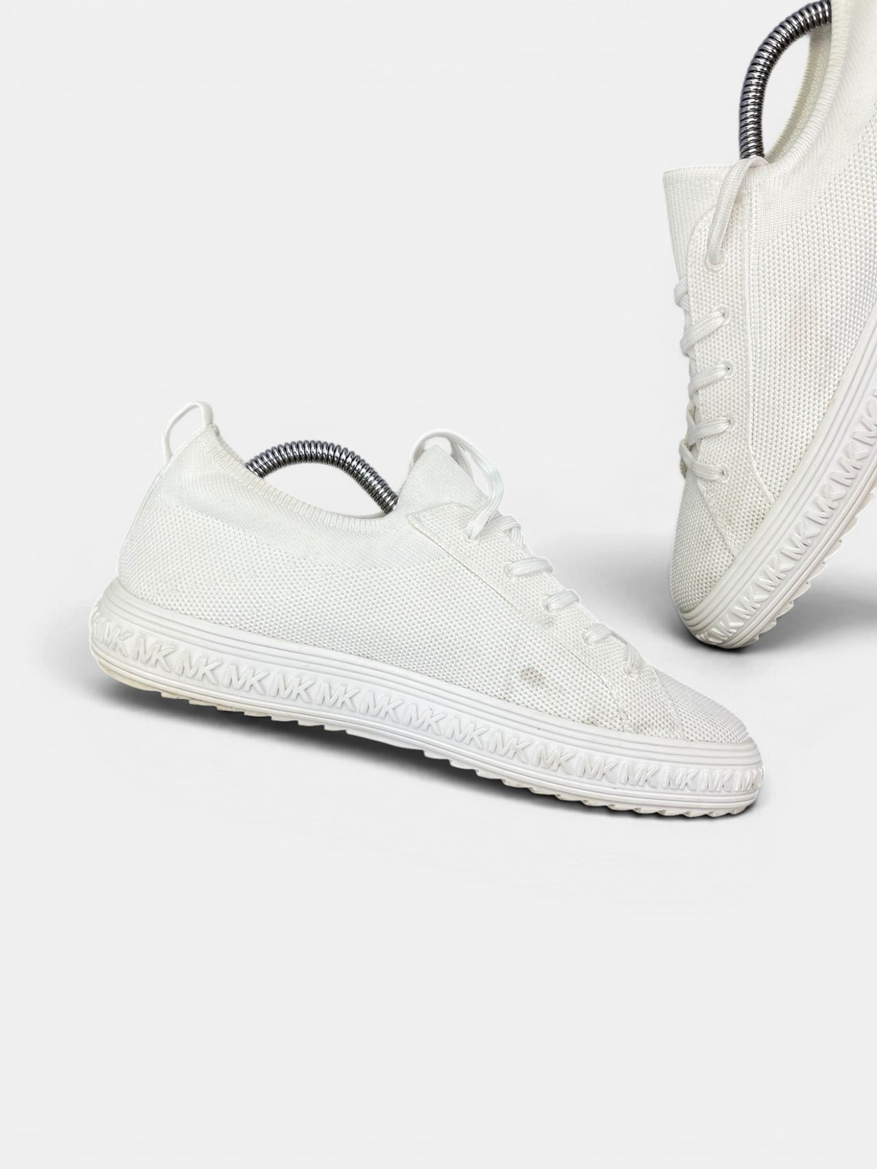 Michael Kors Grove Knit Sneakers — buty sportowe męskie w bardzo dobrym stanie rozmiar 41, wewnętrzny panel lewego buta