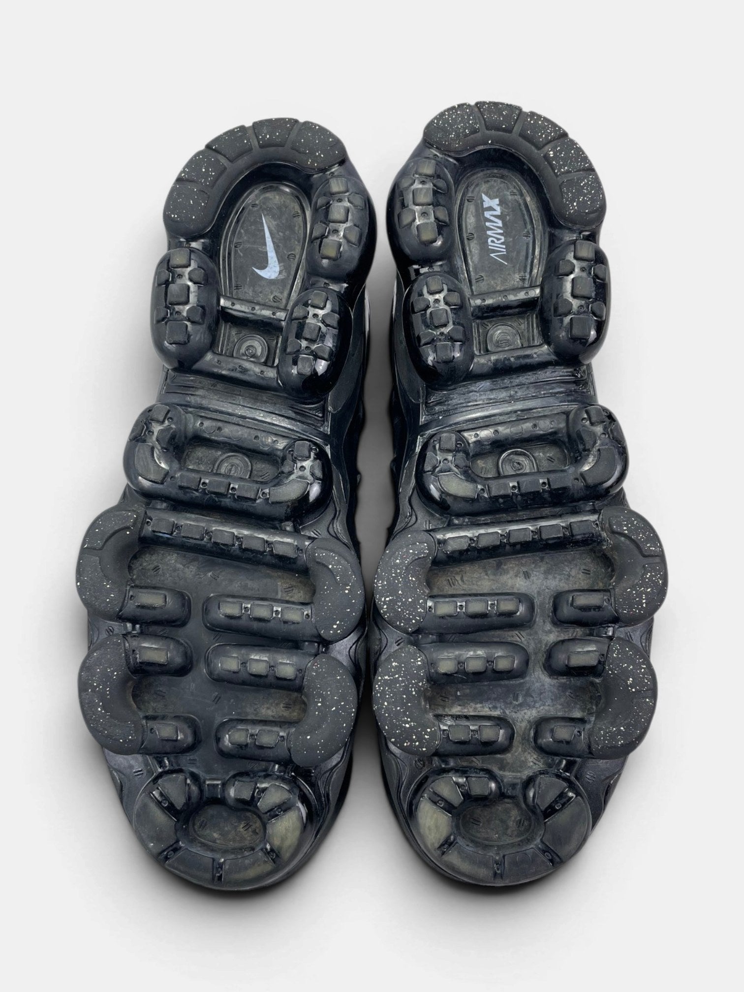 Nike Air VaporMax Plus Aluminum — buty sportowe męskie w bardzo dobrym stanie rozmiar 44.5, podeszwa