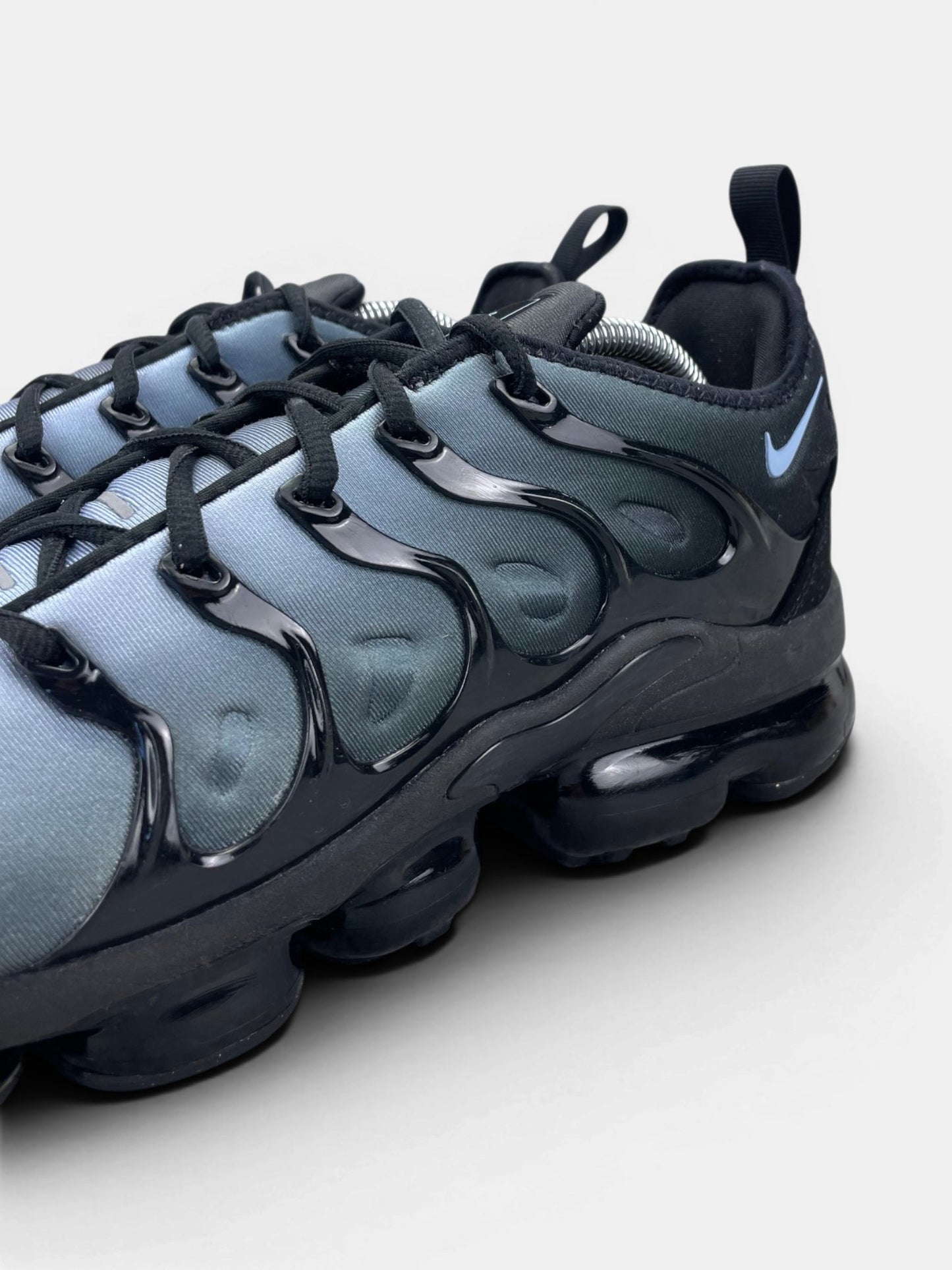 Nike Air VaporMax Plus Aluminum — buty sportowe męskie w bardzo dobrym stanie rozmiar 44.5, opcjonalne zdjęcie 1