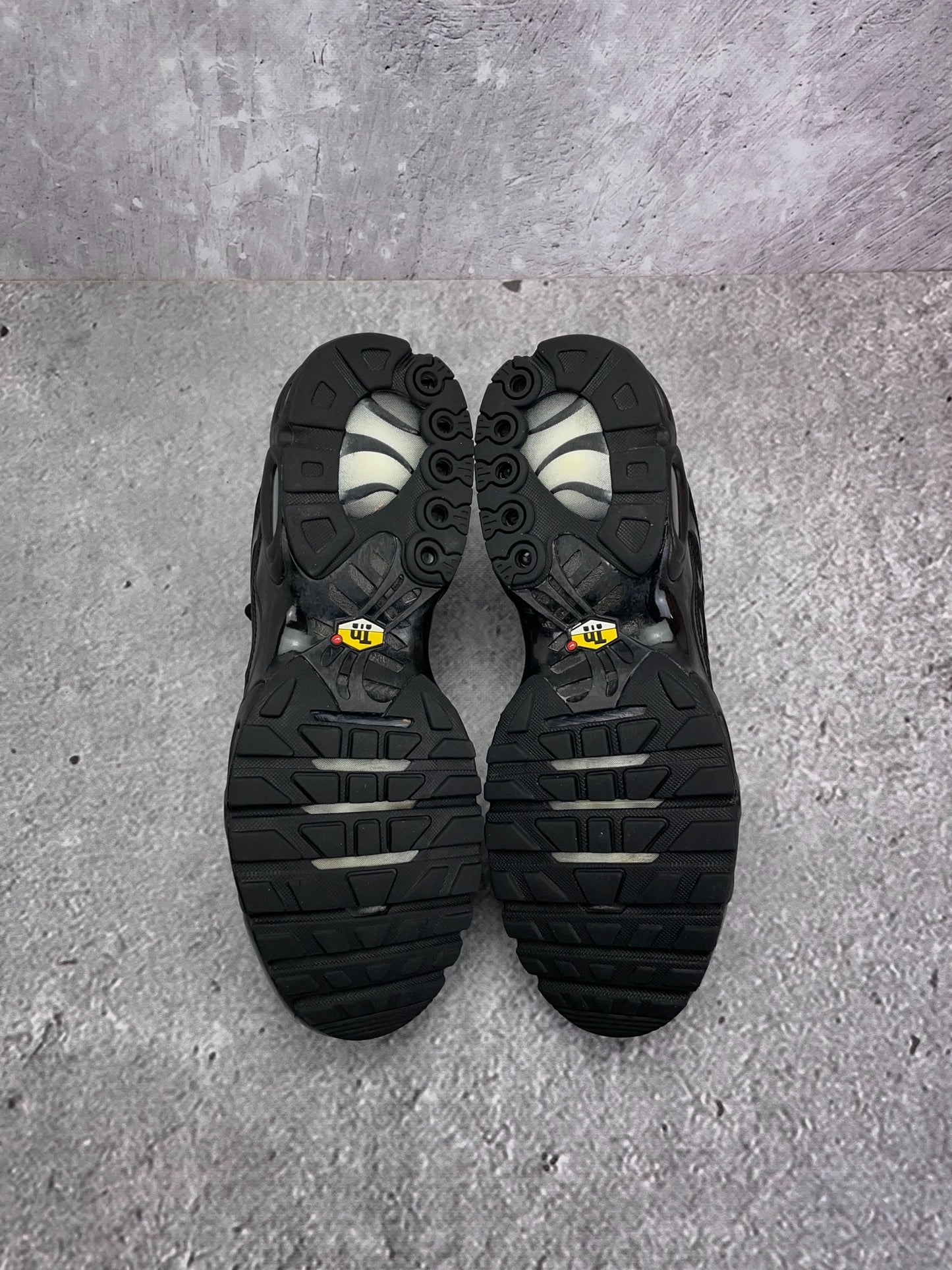Nike Air Max Plus (45.5) - sneakilystore