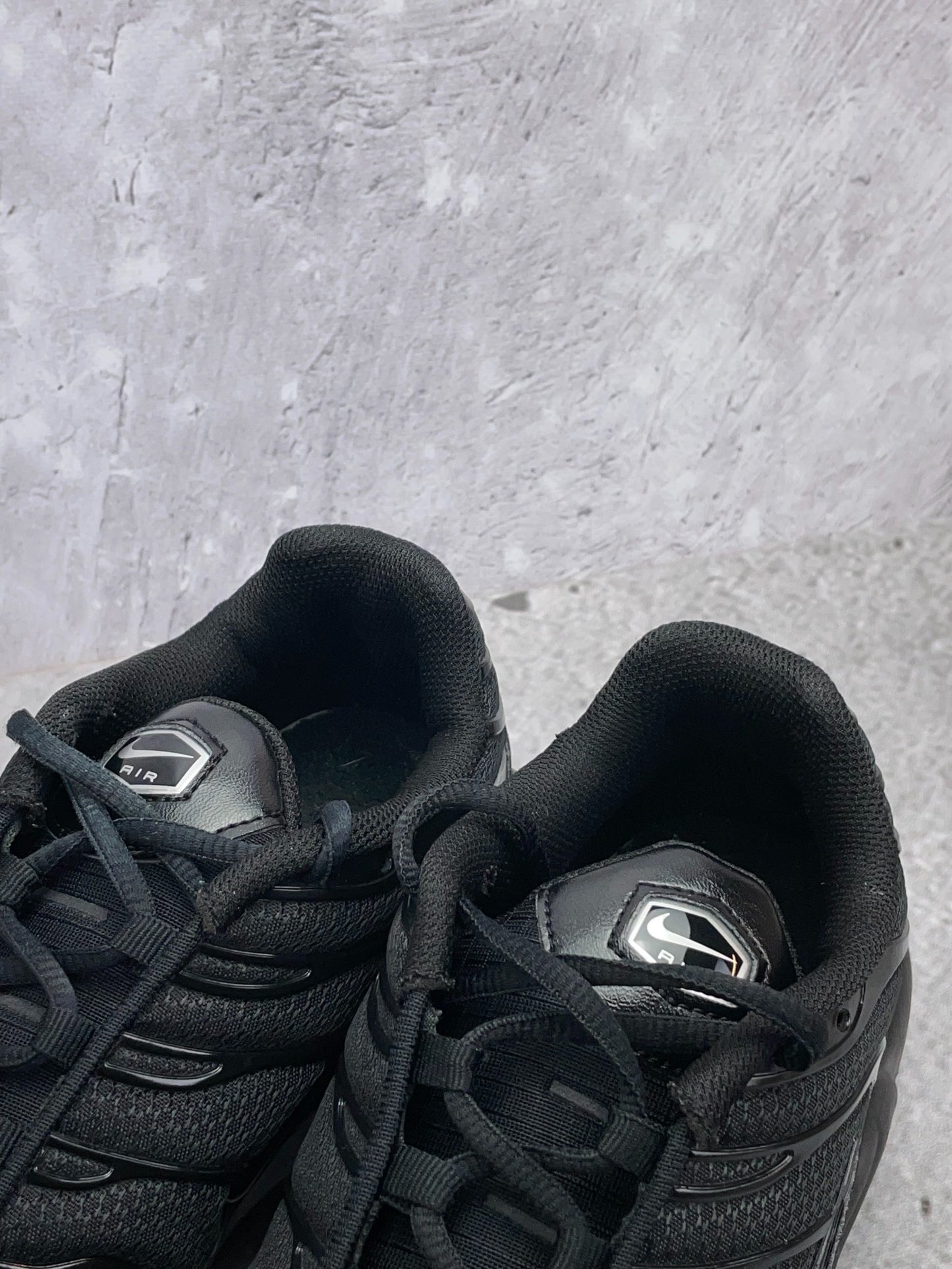 Nike Air Max Plus (45.5) - sneakilystore