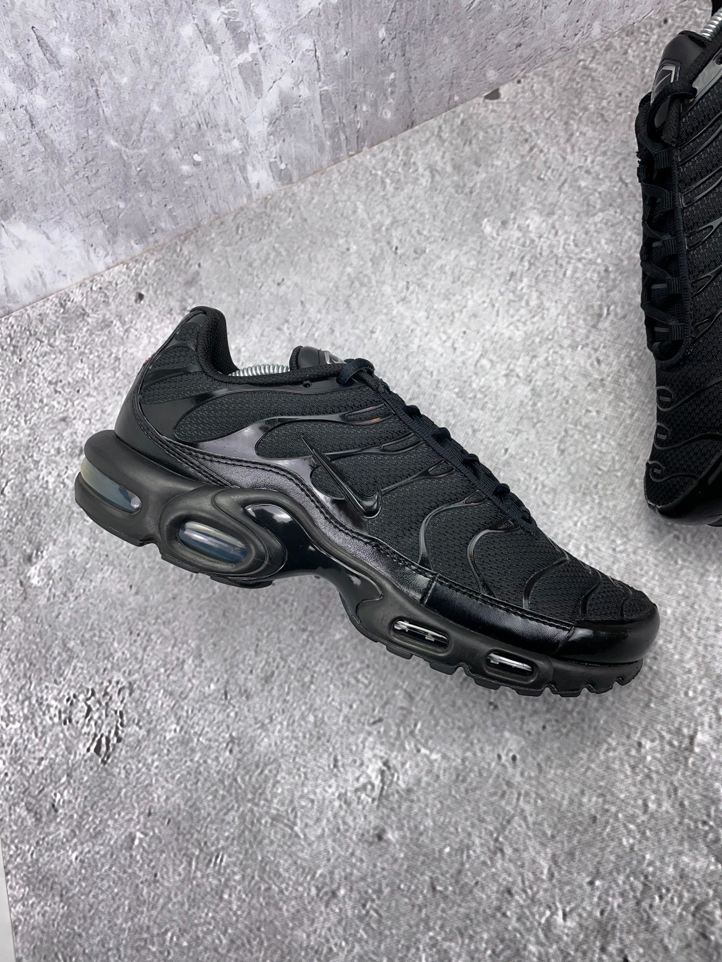 Nike Air Max Plus (45.5) - sneakilystore