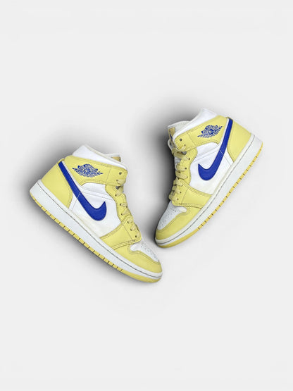 Nike Air Jordan 1 Mid Lemon Wash — buty sportowe damskie w bardzo dobrym stanie rozmiar 36.5, widok z góry na zewnętrzną stronę butów
