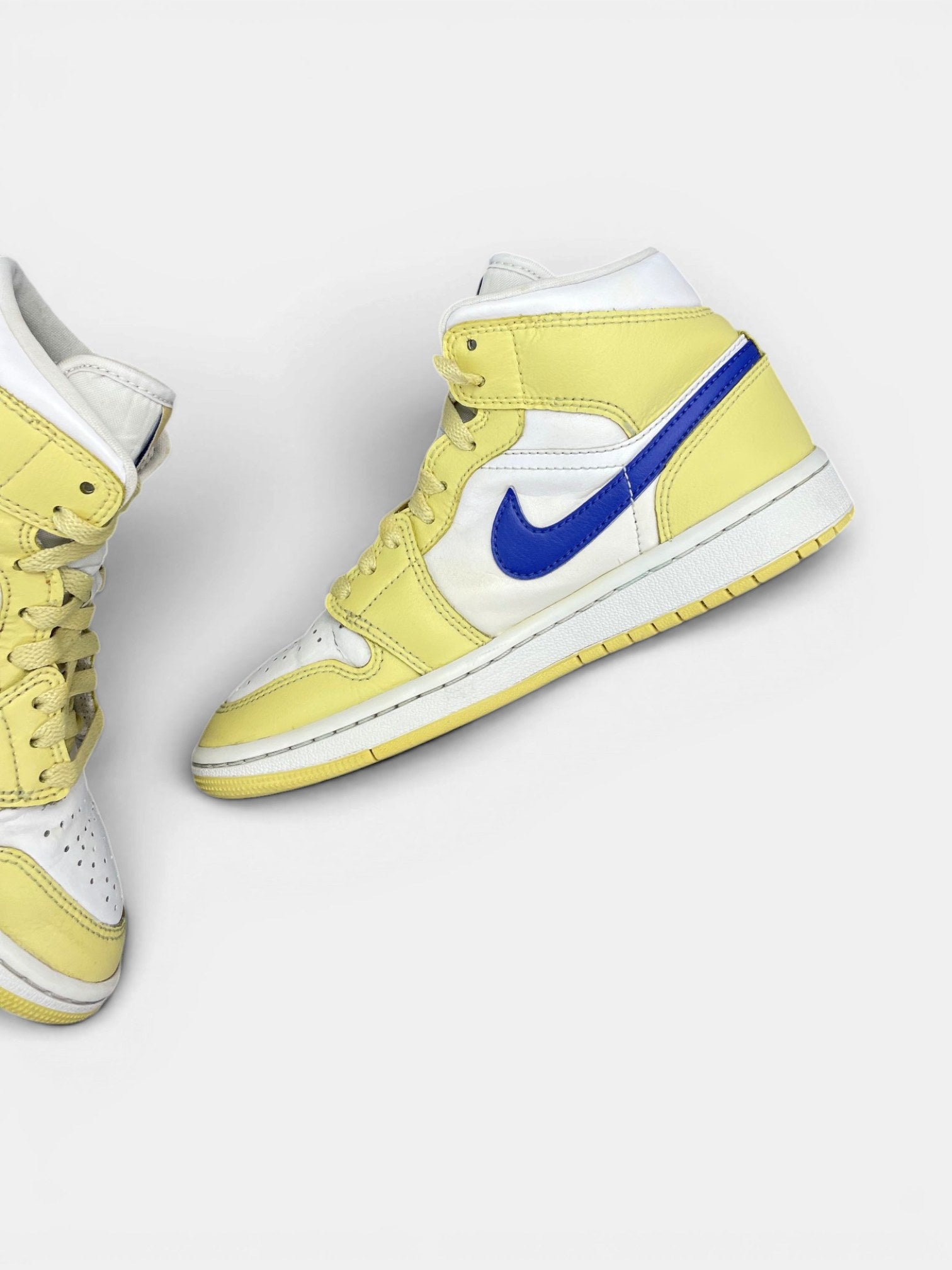 Nike Air Jordan 1 Mid Lemon Wash — buty sportowe damskie w bardzo dobrym stanie rozmiar 36.5, wewnętrzny panel prawego buta