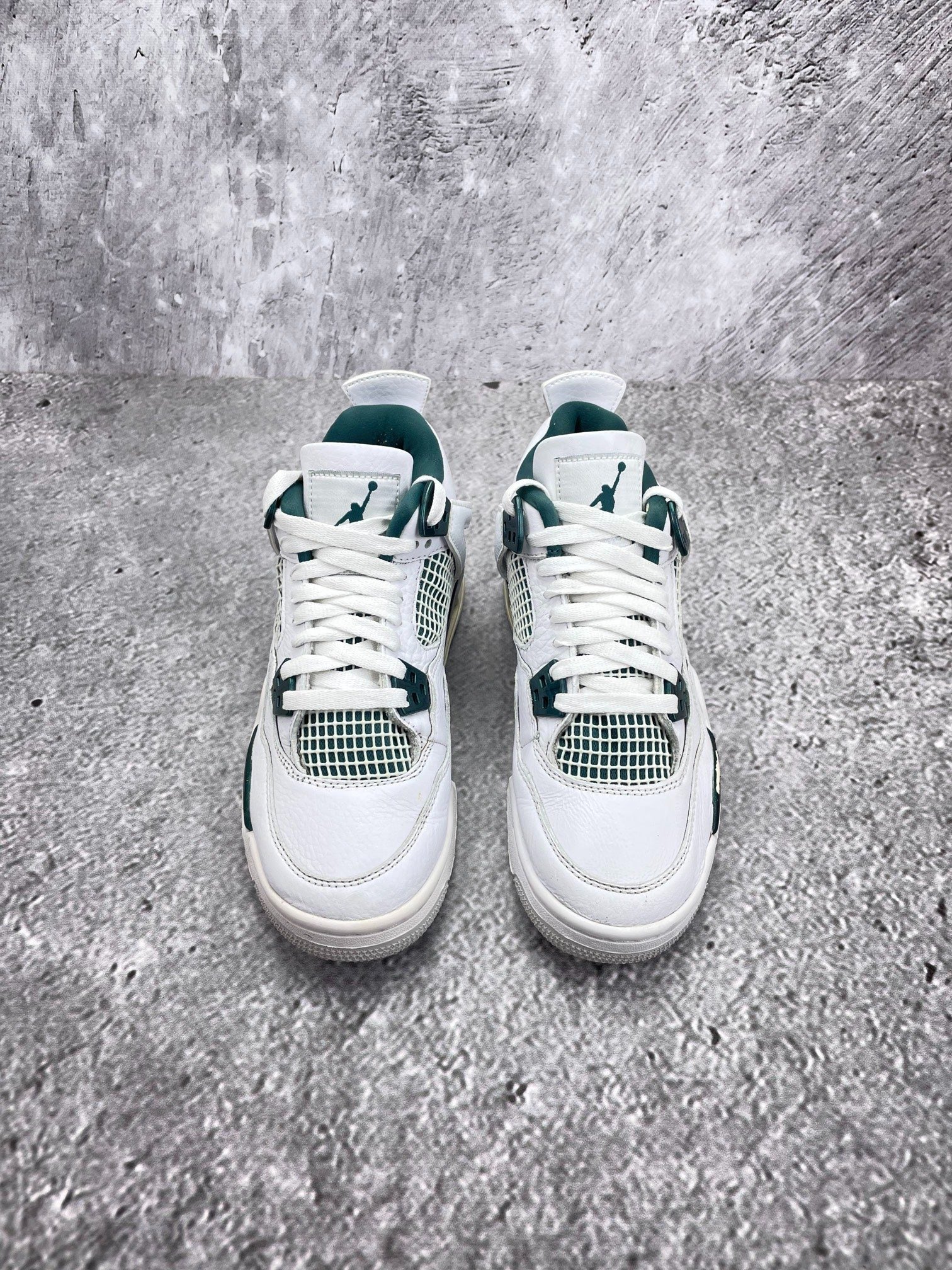 Nike Air Jordan 4 Retro Oxidized Green — buty sportowe damskie w bardzo dobrym stanie rozmiar 37.5, wewnętrzny panel lewego buta