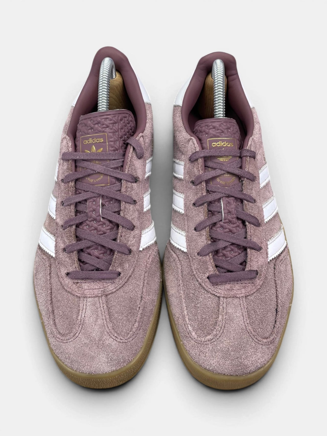 Adidas Gazelle Indoor — buty sportowe męskie w bardzo dobrym stanie rozmiar 40 2/3, widok z góry