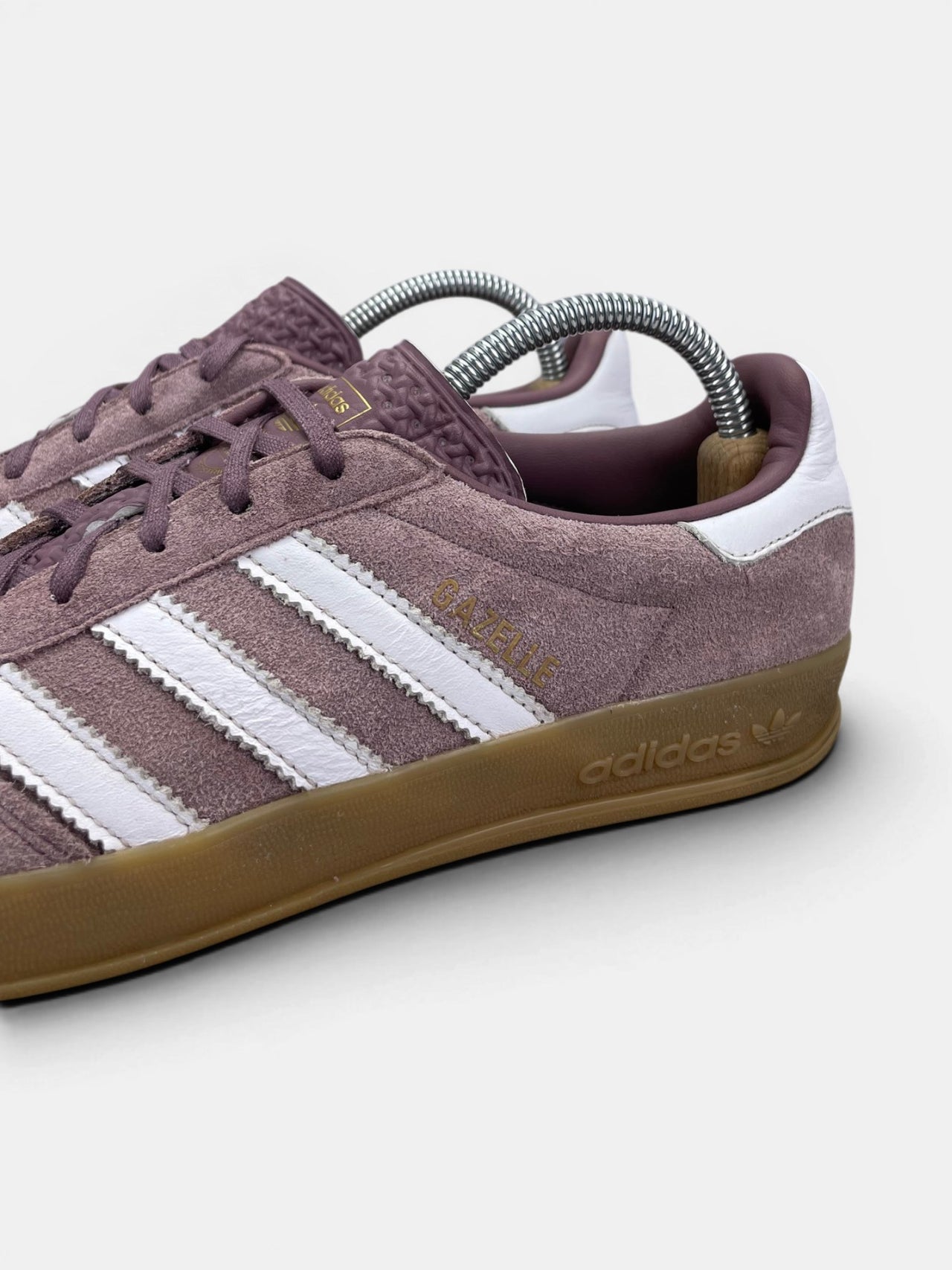 Adidas Gazelle Indoor — buty sportowe męskie w bardzo dobrym stanie rozmiar 40 2/3, opcjonalne zdjęcie 1