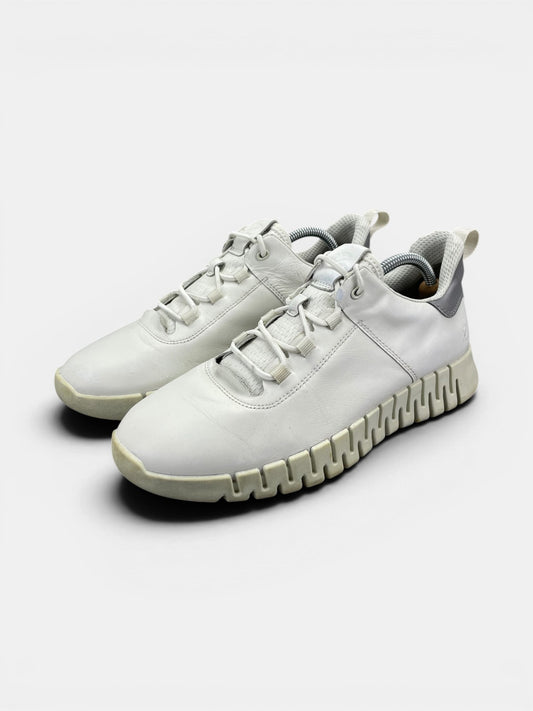 Ecco Leather Sneakers — buty sportowe męskie w bardzo dobrym stanie rozmiar 41, widok z boku