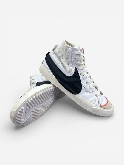Nike Blazer Mid 77 Jumbo (44) - sneakilystore