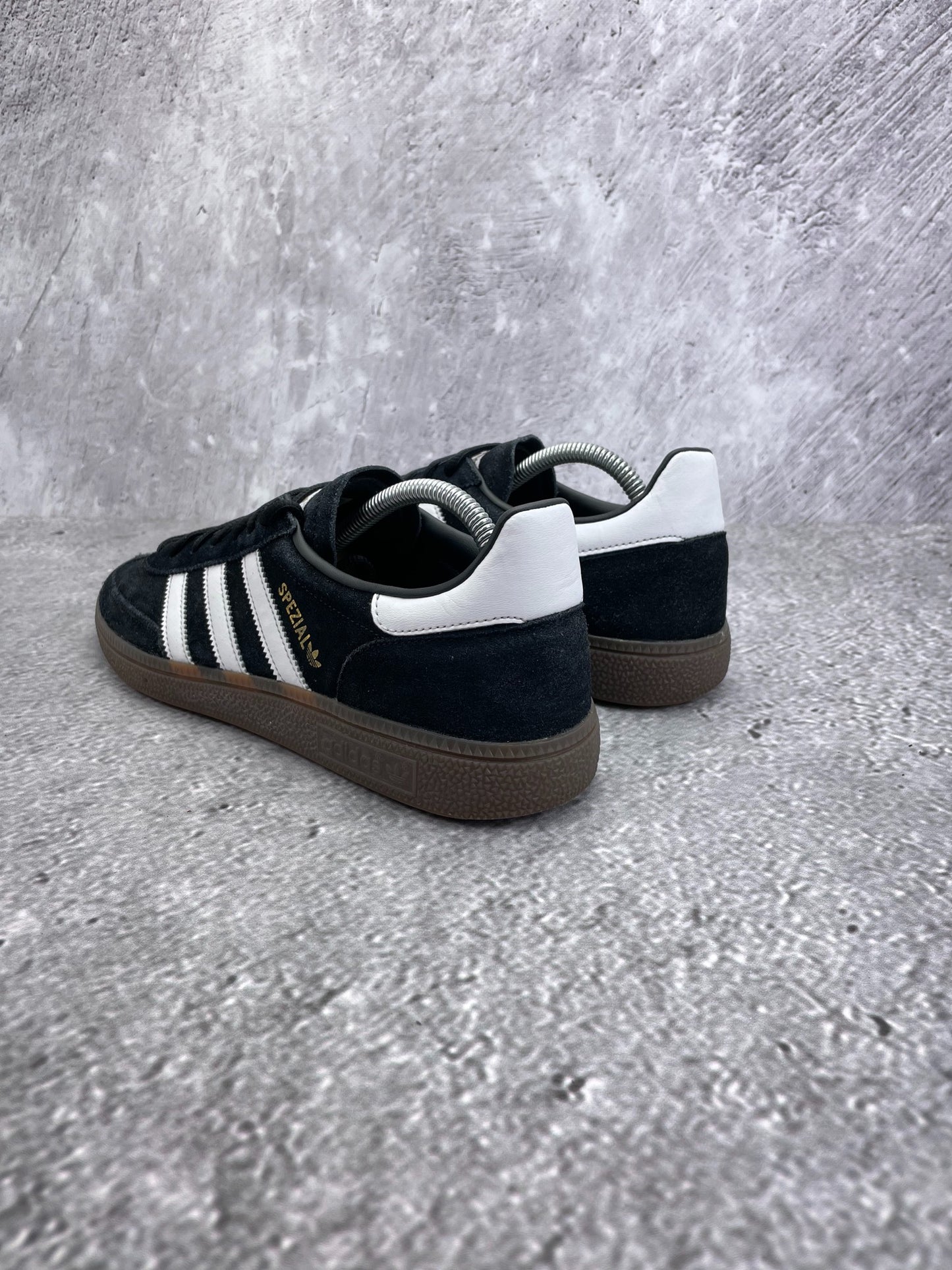 Adidas Spezial (43 1/3) - sneakilystore