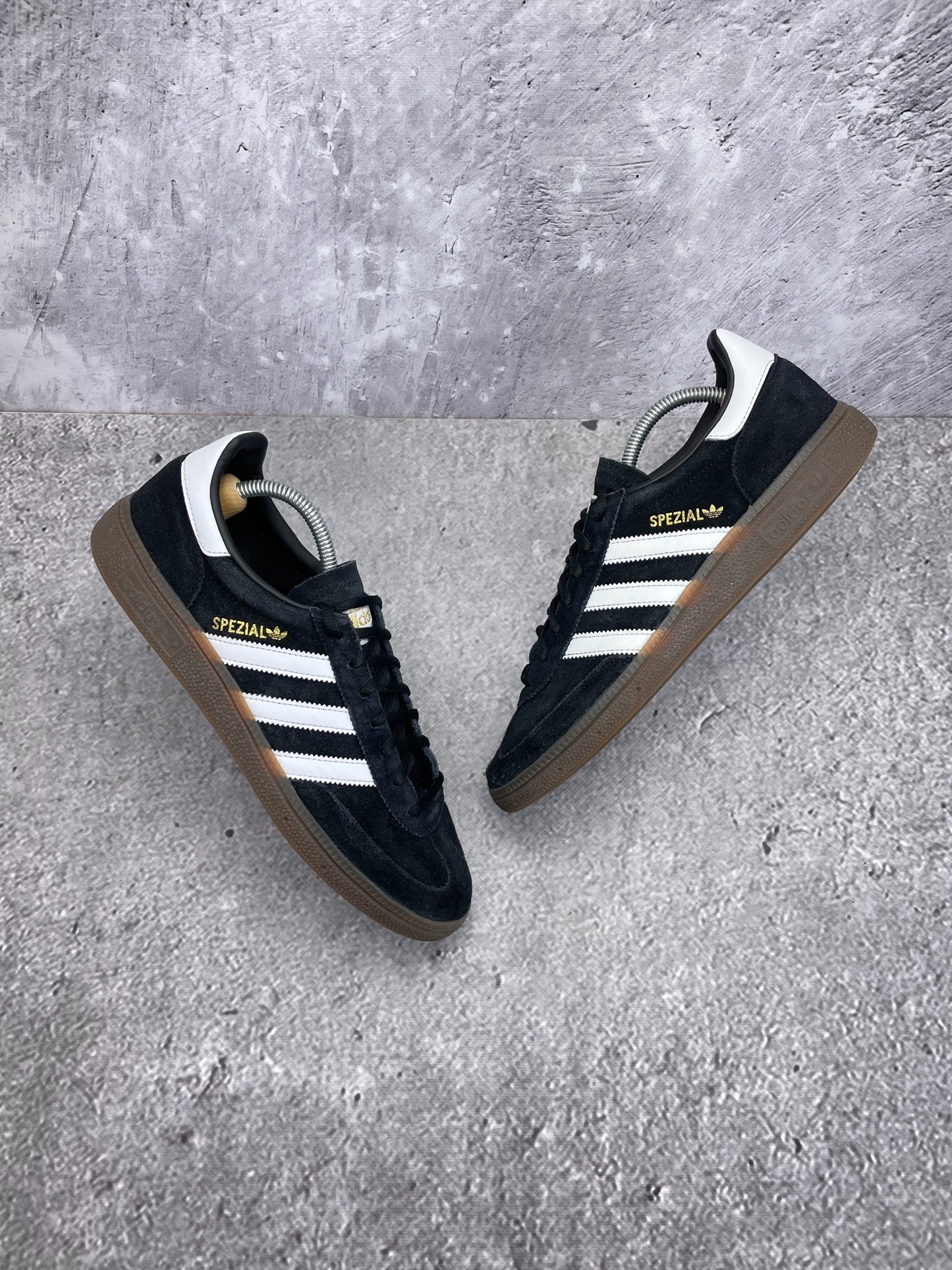Adidas Spezial (43 1/3) - sneakilystore