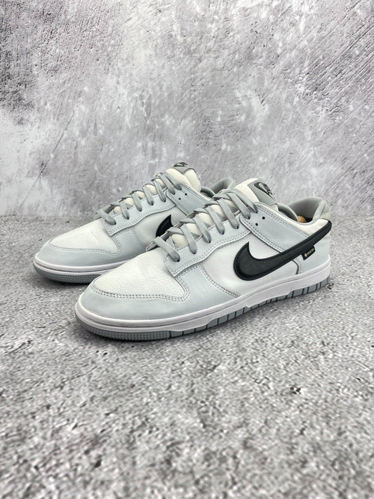 Nike Dunk Low GORE-TEX Summit White Smoke Grey — buty sportowe męskie w bardzo dobrym stanie rozmiar 45, widok z boku