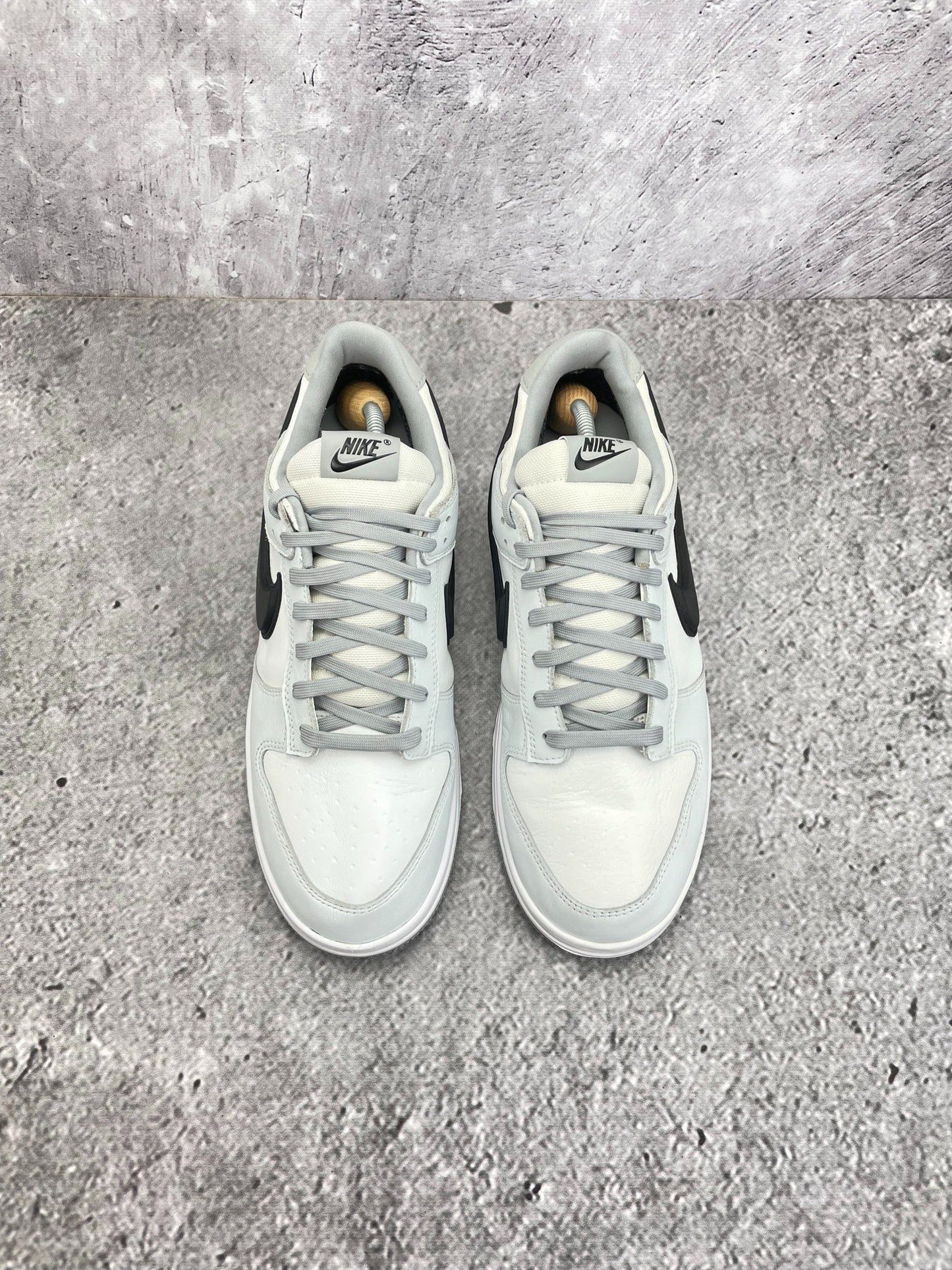 Nike Dunk Low GORE-TEX Summit White Smoke Grey — buty sportowe męskie w bardzo dobrym stanie rozmiar 45, widok z tyłu